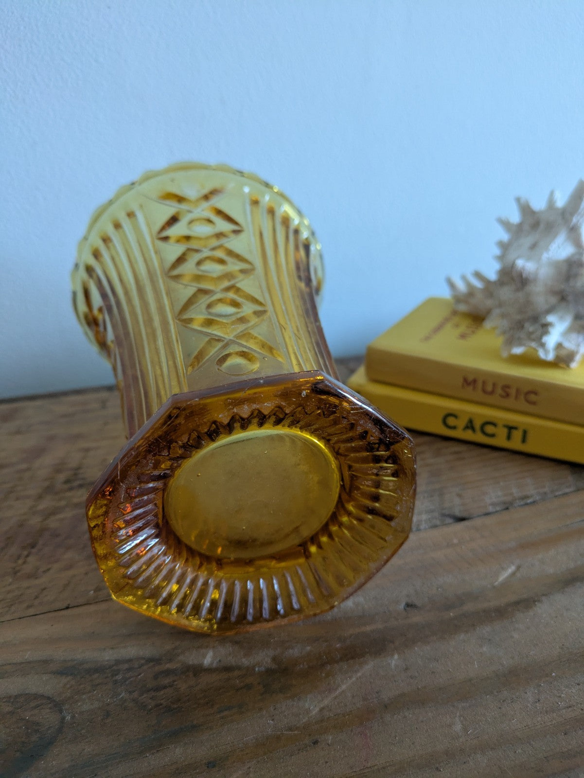 Vintage Art Deco Fluted Amber Glass Flared Vase Heavy Yellow Gold Flowers 17cm H