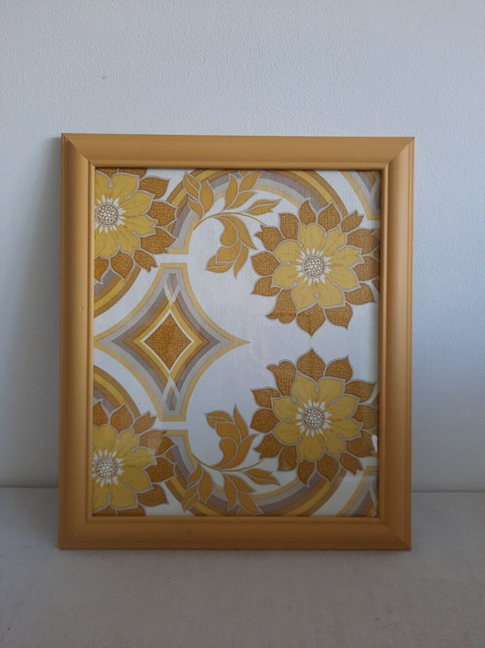 Retro picture Frame Wallpaper gift framed Yellow 60s 70s Vtg Floral Decor Wall