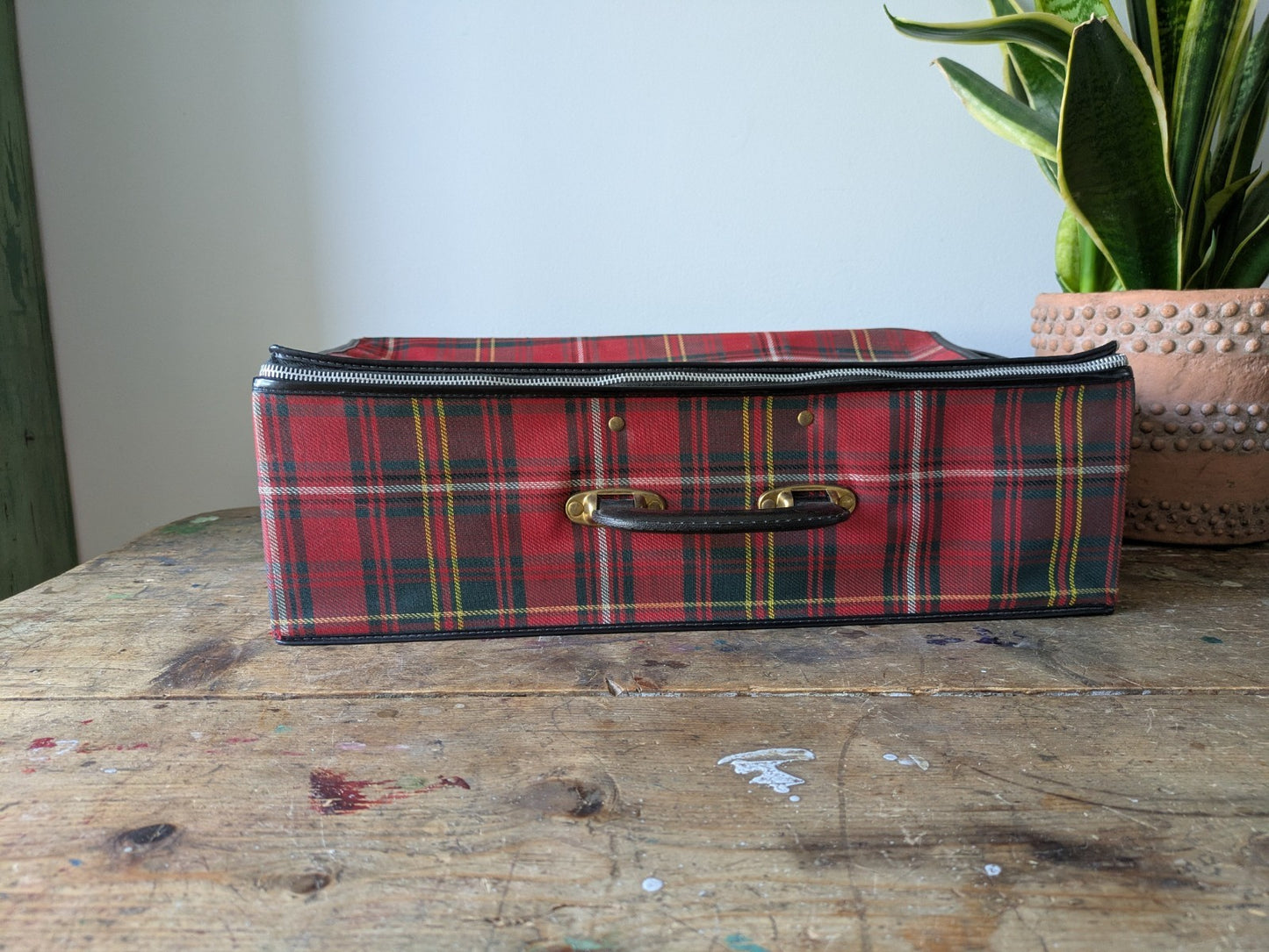 Vintage Retro Red Plaid Tartan Foldable Travel Bag Luggage Collapsible Prop Vgc