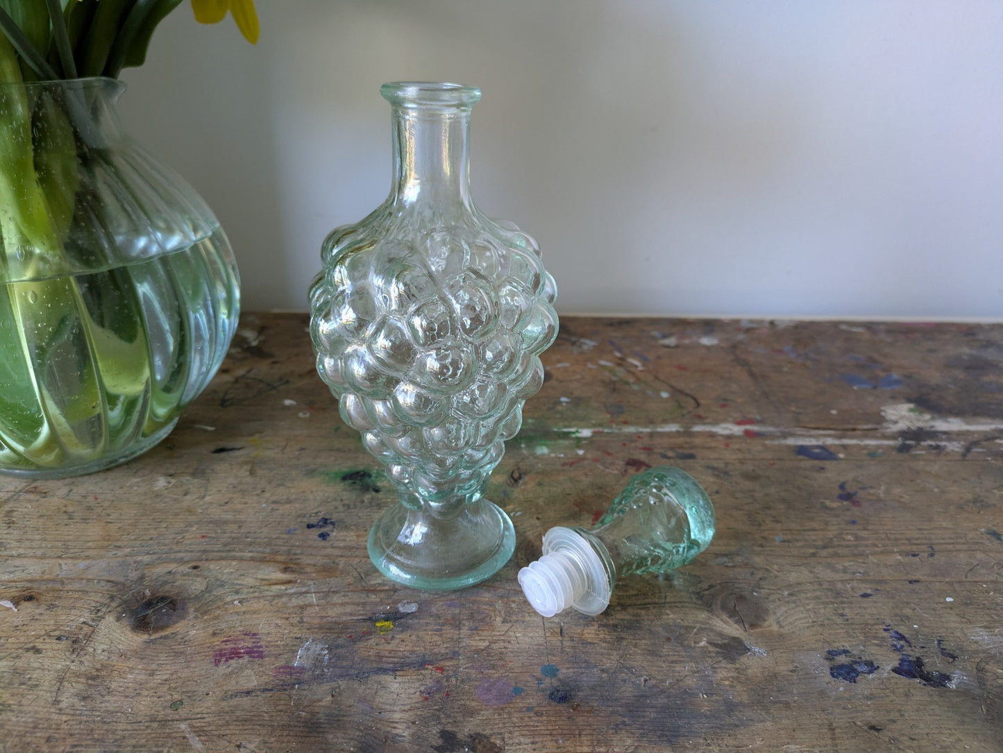 Vintage Italy Grape Cluster Bubble Glass Bottle Decanter Wine Genie Etruscan Vgc