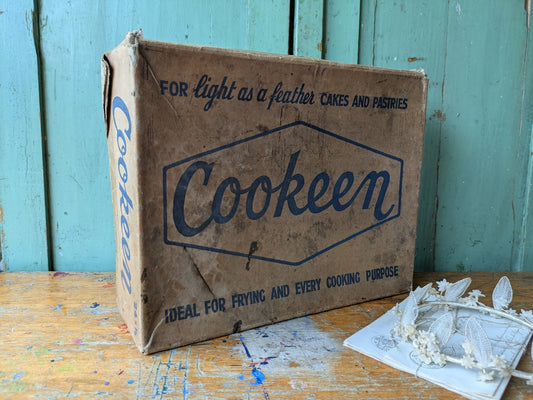 Cookeen Box Vintage Packaging Kitchenalia Food Advertising Cakes Pastries Prop