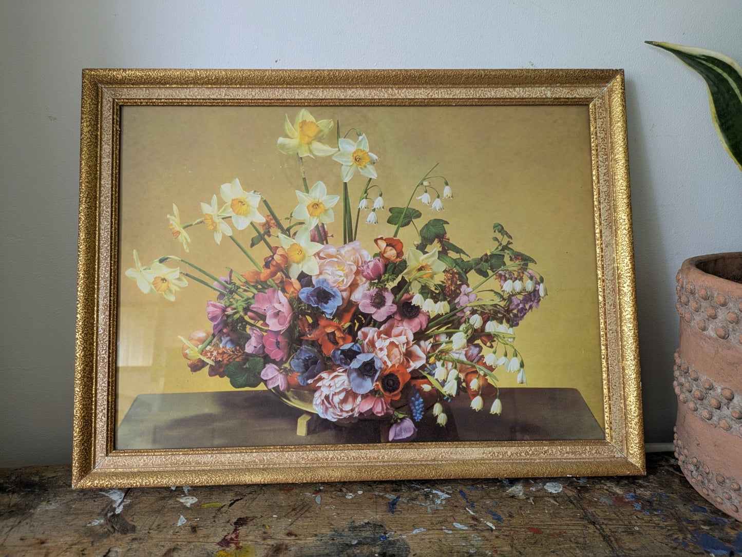 Vtg Kitsch Retro Frame floral bouquet PRINT original Landscape Spring Daffodils 
