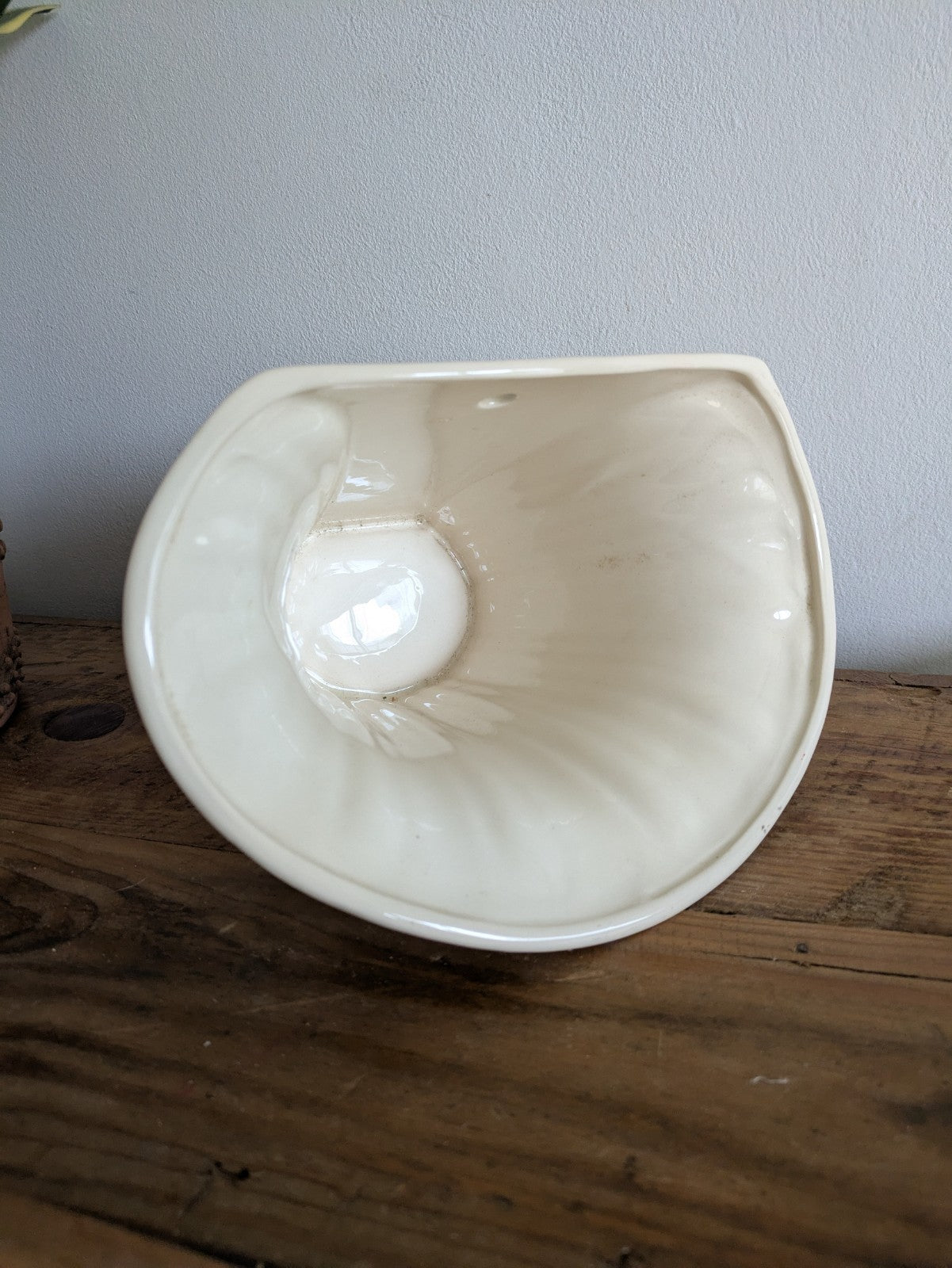 Large Fluted Ceramic White Wall Pocket Vase JM SHANNAN STEVENSON Planter Vintage