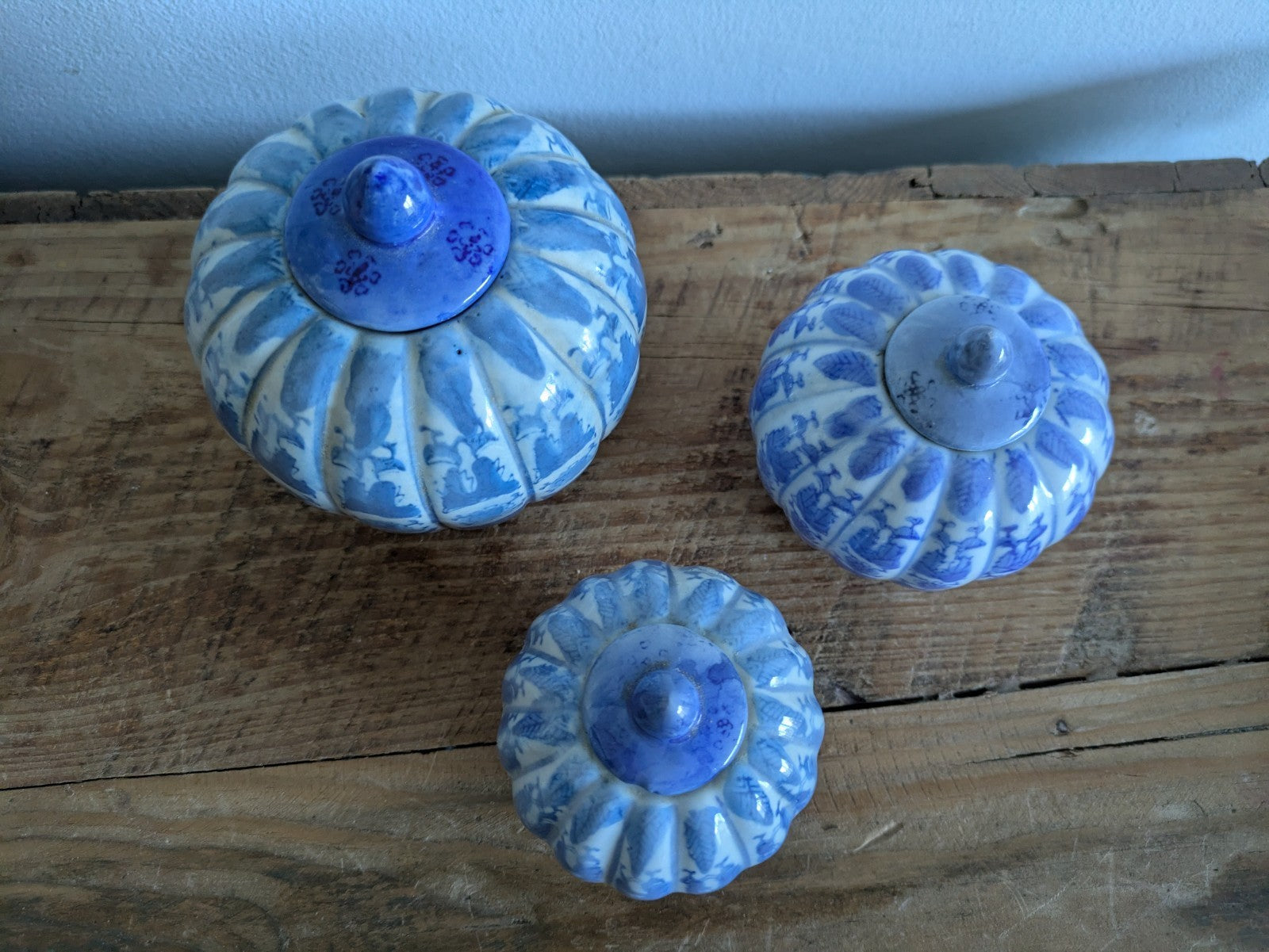 Set of 3 Chinoiserie Blue and White Porcelain Pumpkin-Shaped Ginger Jars Trio 