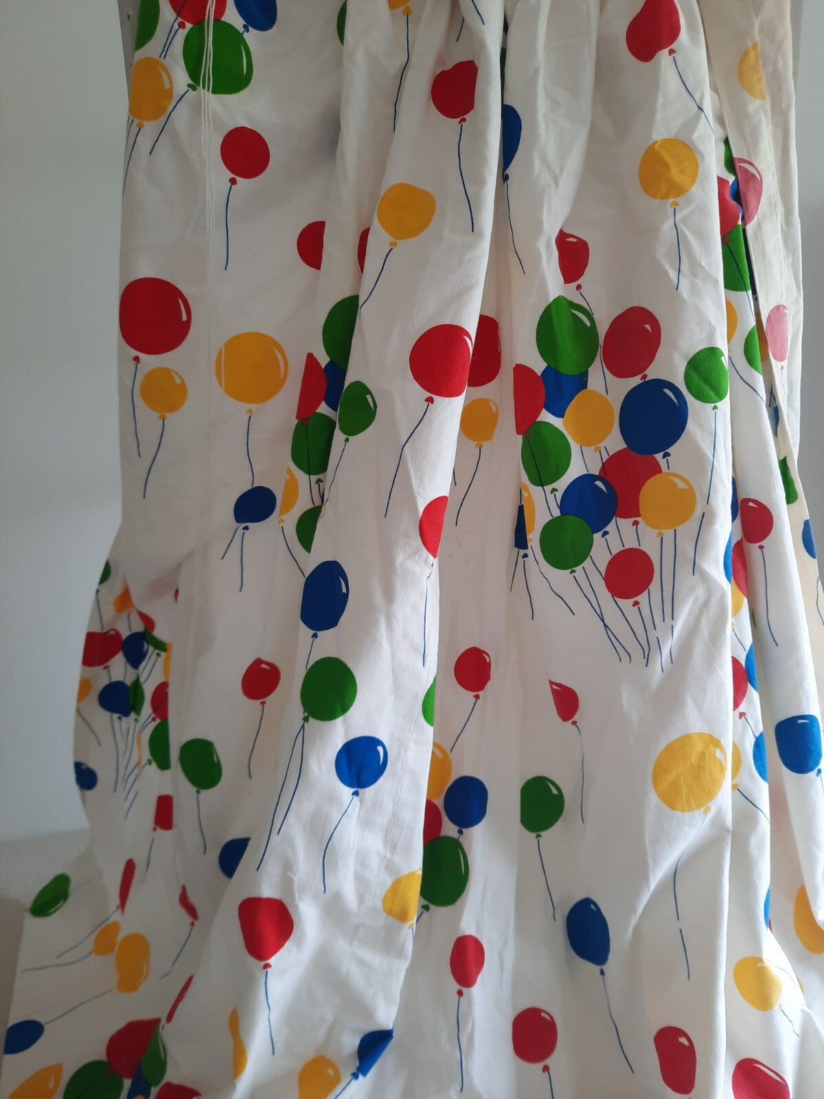 Childs curtains 1980s Balloon Nursery Fabric colourful Kids Bedroom Prop Lined