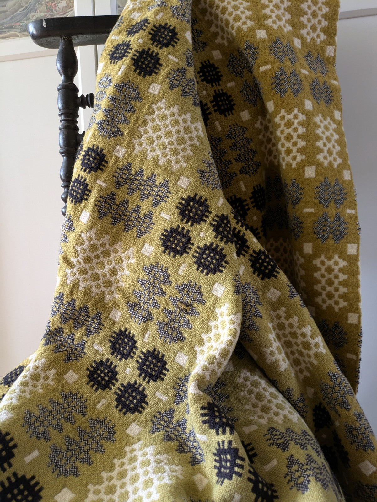 Rare VTG Welsh Wool Blanket Tapestry Yellow Black White Reversible Throw Mustard