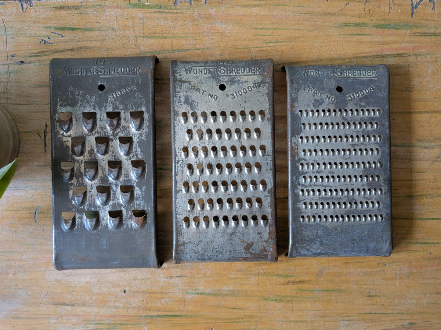 Vintage THE WONDER SHREDDER Graters Primitive Rustic Kitchen 1930s Lot Of 3 Set