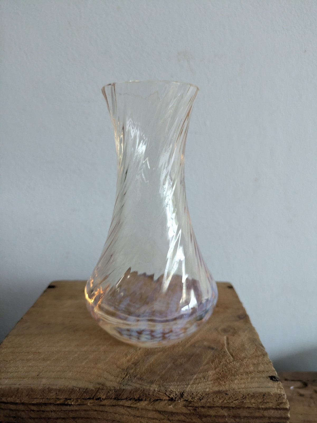 Handcrafted Opalescent Swirl Glass Vase Caithness Scotland Clear Iridescent Vgc
