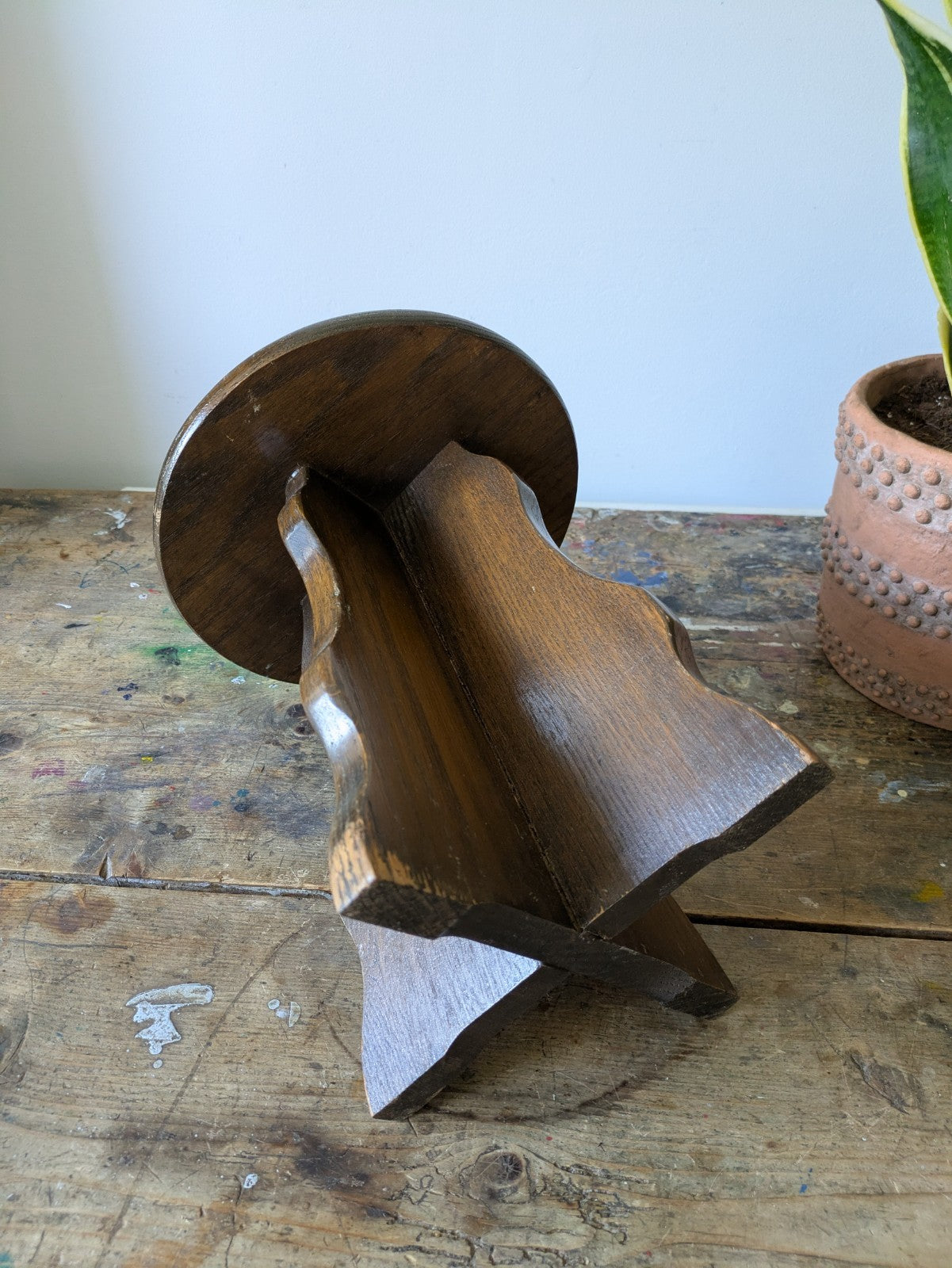 Oak Occasional Side Table Pegged Scalloped Edges Legs Cross Stool Brown VTG Wood