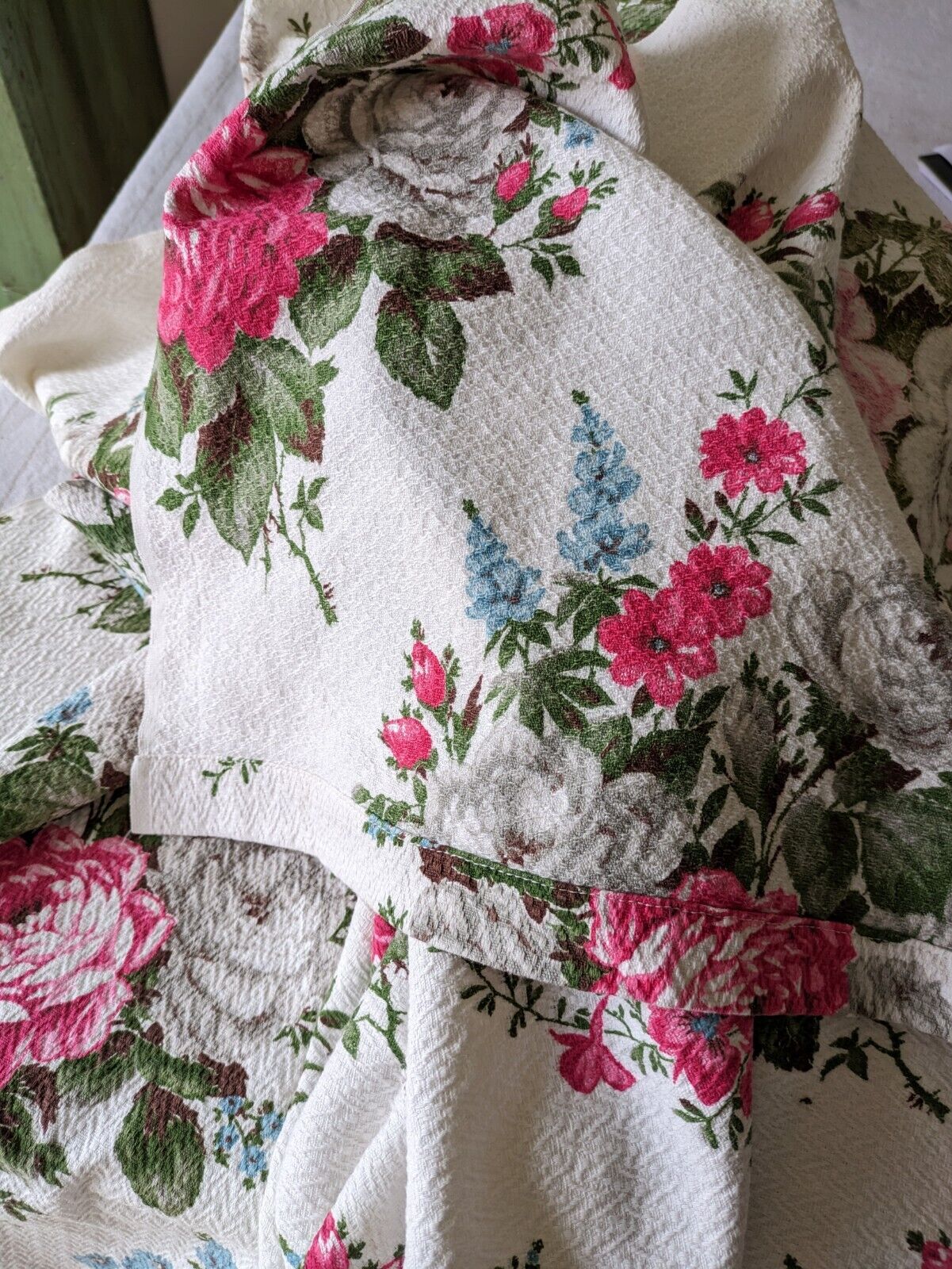Pair of barkcloth floral Curtains W112 L193cm Pink Rose rare 1950s retro vintage