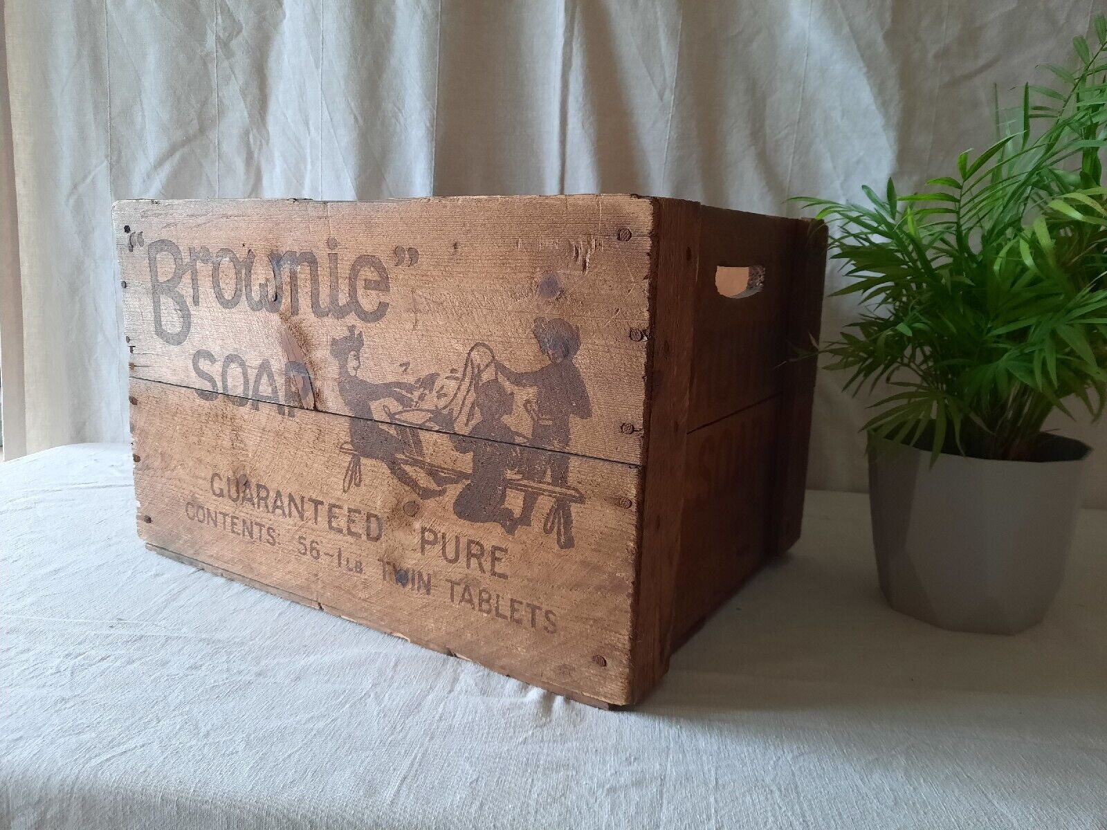 RARE BROWNIE SOAP ANTIQUE BOX ADVERT CRATE INK LABEL VINTAGE HANDLES Wooden Prop