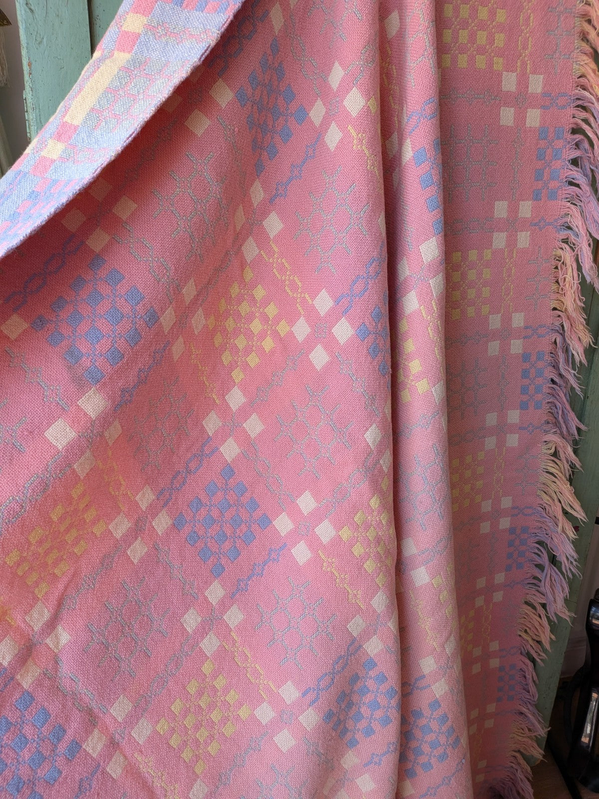 Welsh Wool Tapestry Blanket Throw Pink Blue Reversible Double 227cm x 156cm Vtg