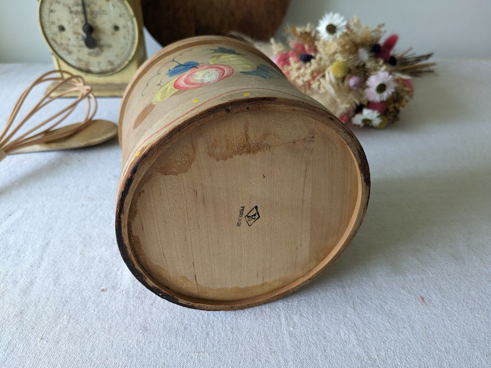Vtg Canister Set Fruit Wood Rustic Farm House Utensil Decor Bentwood Rare Pots