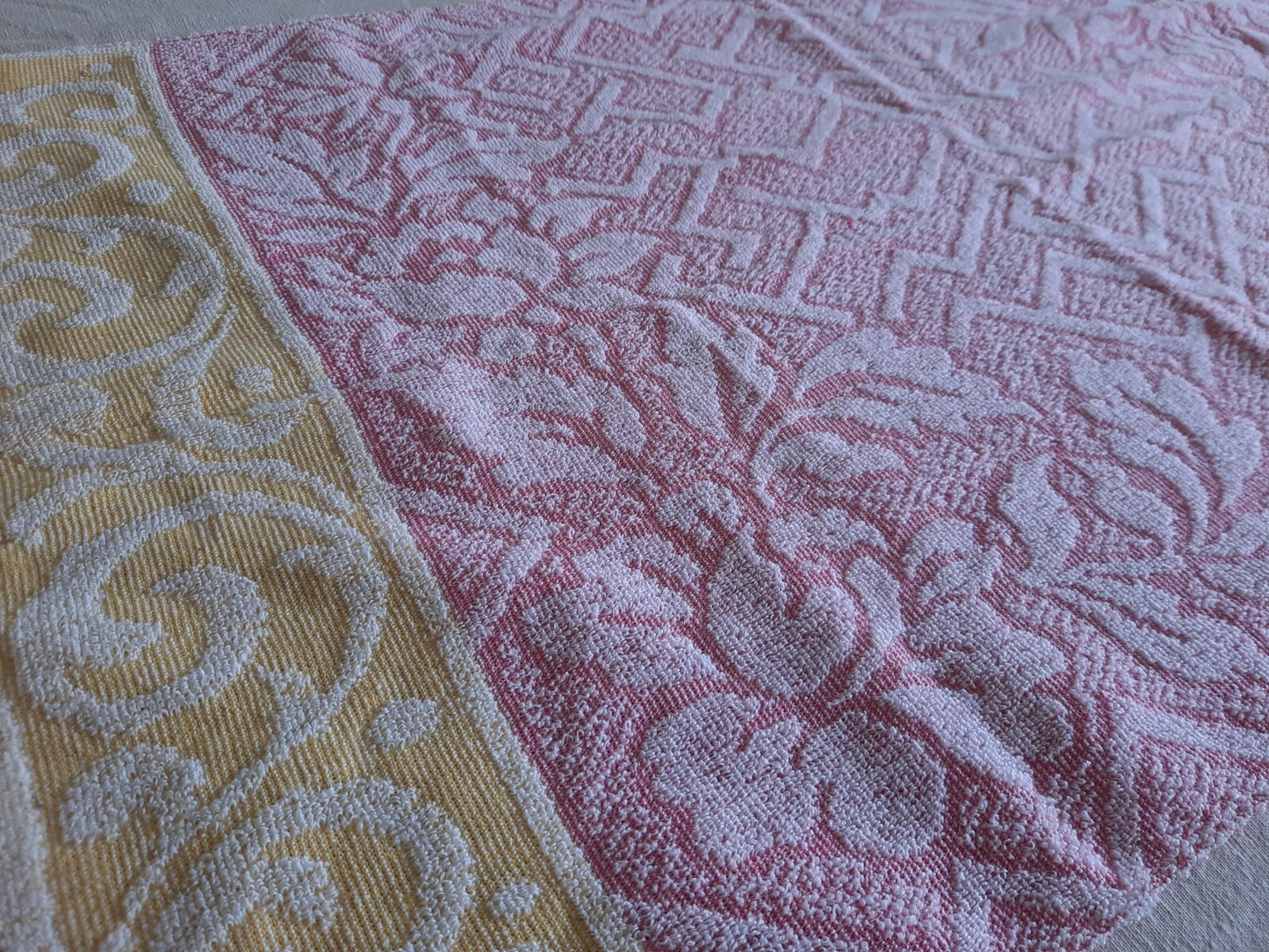 1 Vintage Towel Pink Yellow Retro Hand bathroom prop Midcentury Cotton Floral