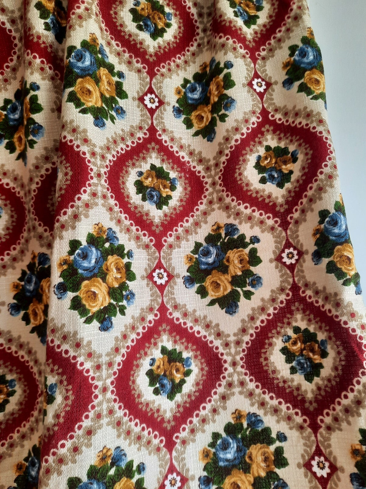 Vntg Barkcloth 50s Fabric Thick 223cmLX 113cmW Retro Rose Floral Red Prop Old 