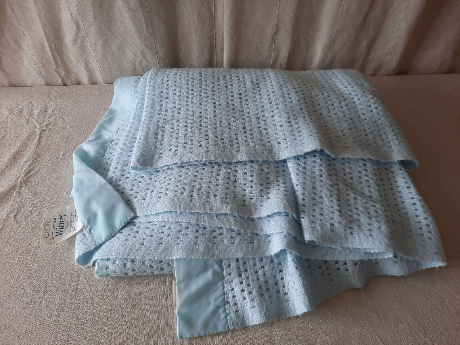 Vintage Witney honeycomb Blue cellular Blanket 254cm x 232cm retro Warm Throw