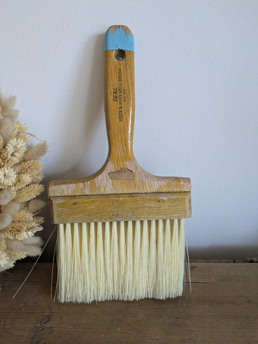 Vintage Seal British Made Paste White Wash Bristle Paint / Paste Brush Large Old