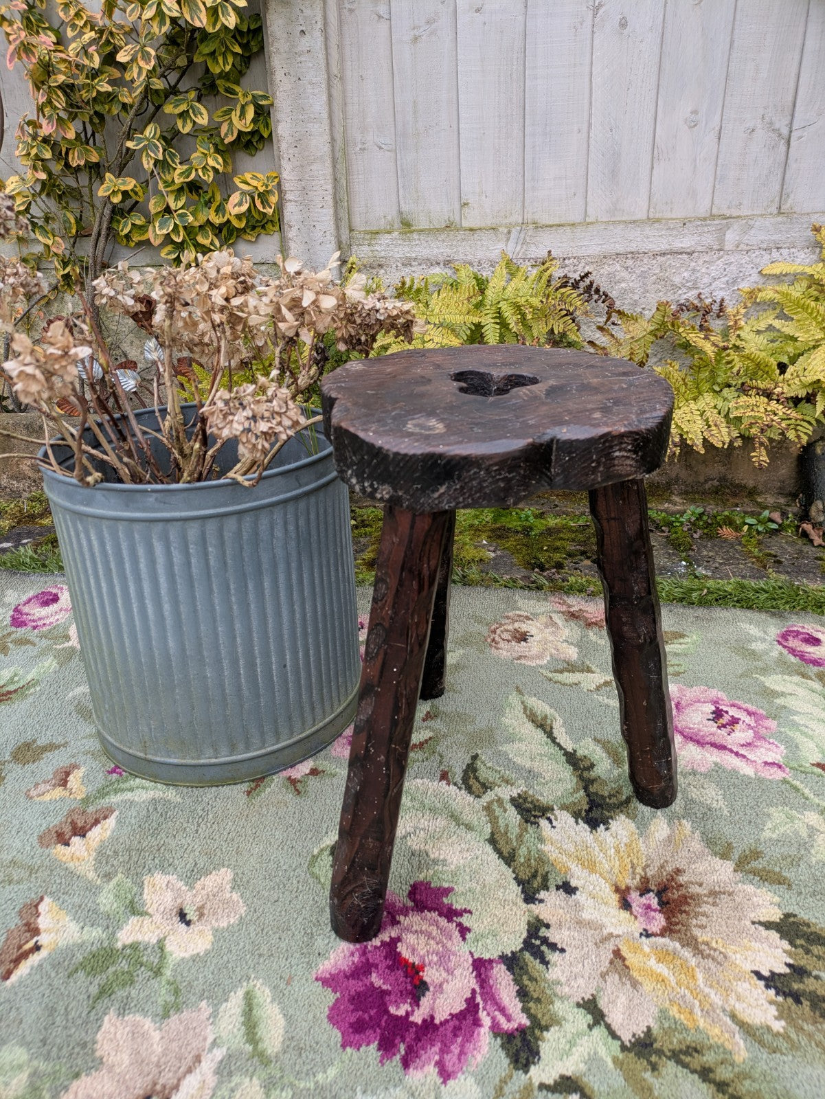 Vtg Hand Carved Stool Campaign Brutalist Screw Leg Wooden Milking Tripod Seat