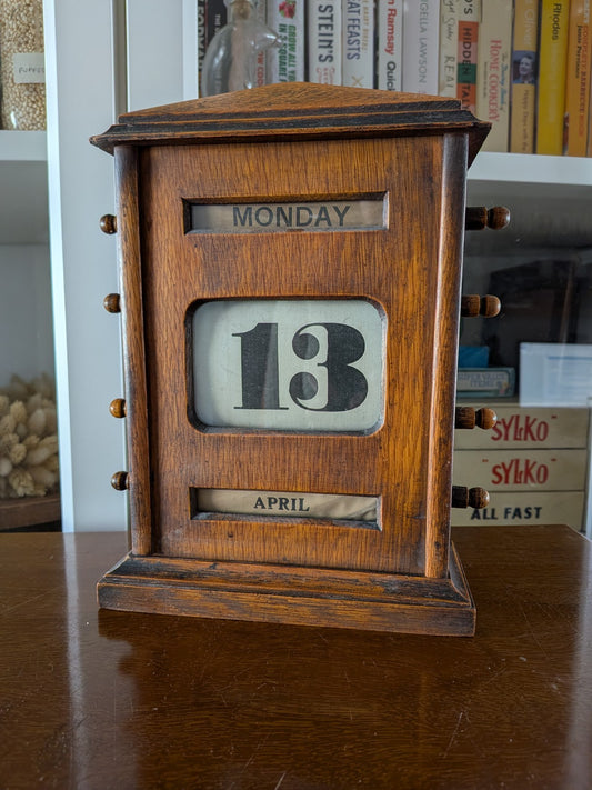 Antique Edwardian Wooden Perpetual Calendar c.1900 Oak Vgc Desk Working Office
