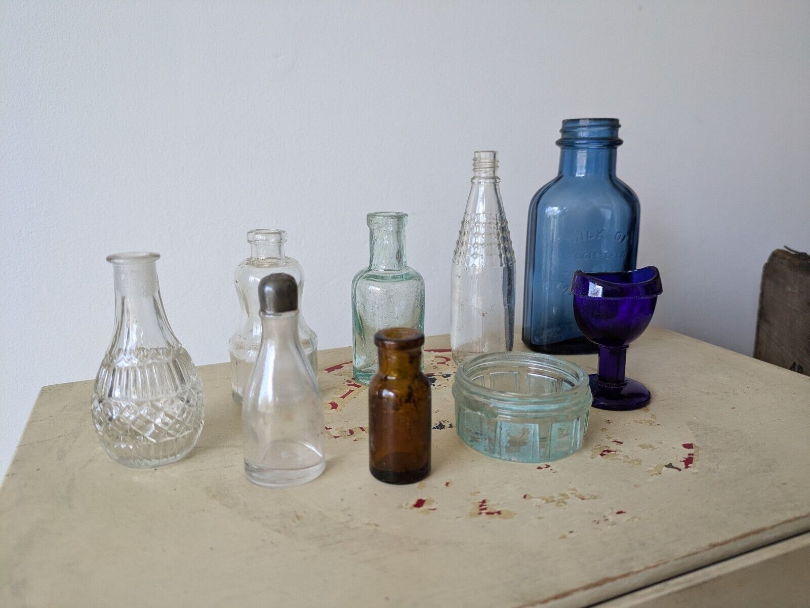9x Antique Vintage Glass Bottles vase flower Cobalt apothecary amber Medicine