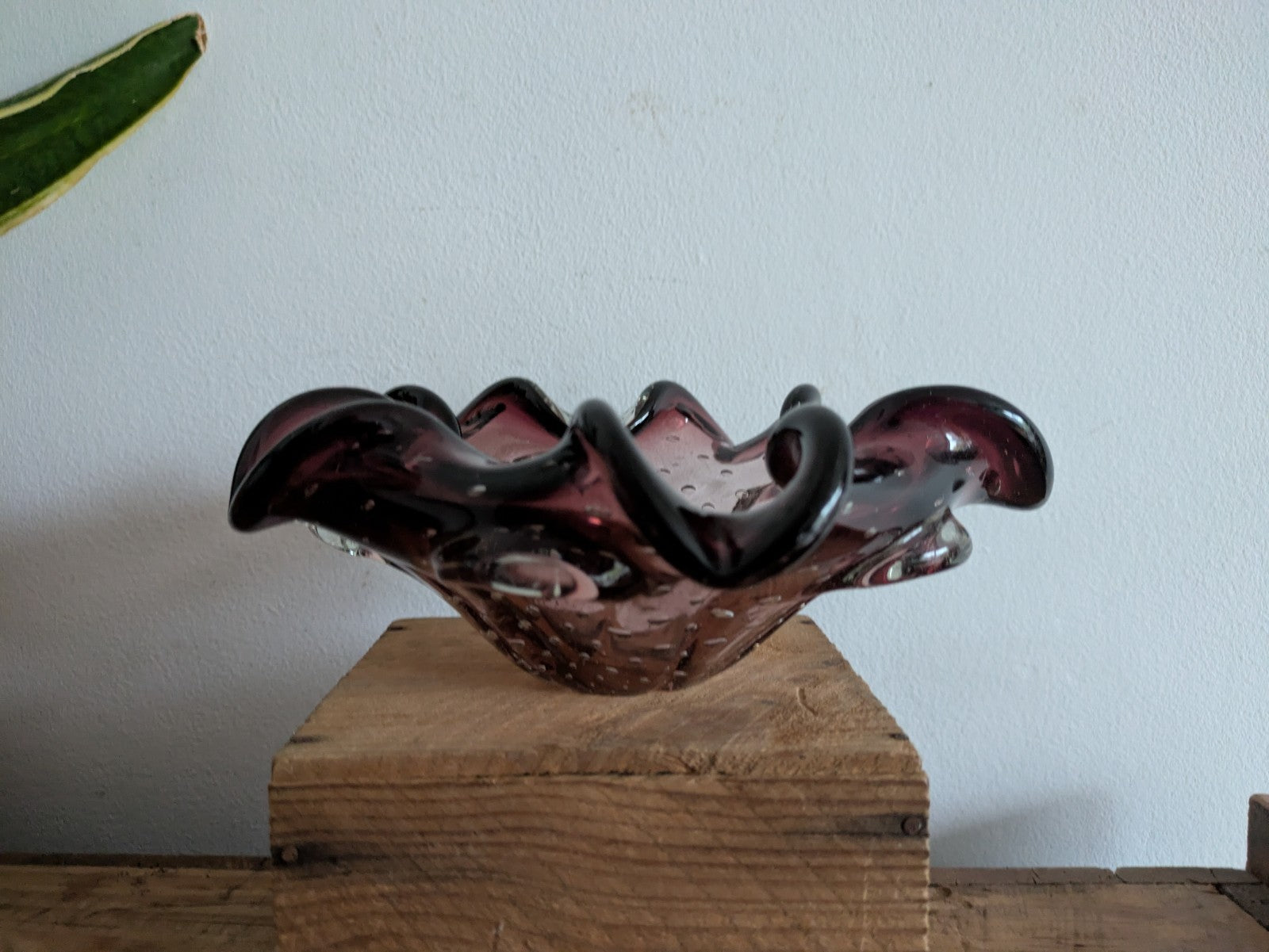 Vtg Murano Art Glass Amethyst Purple Bullicante Controlled Bubble Ashtray Bowl