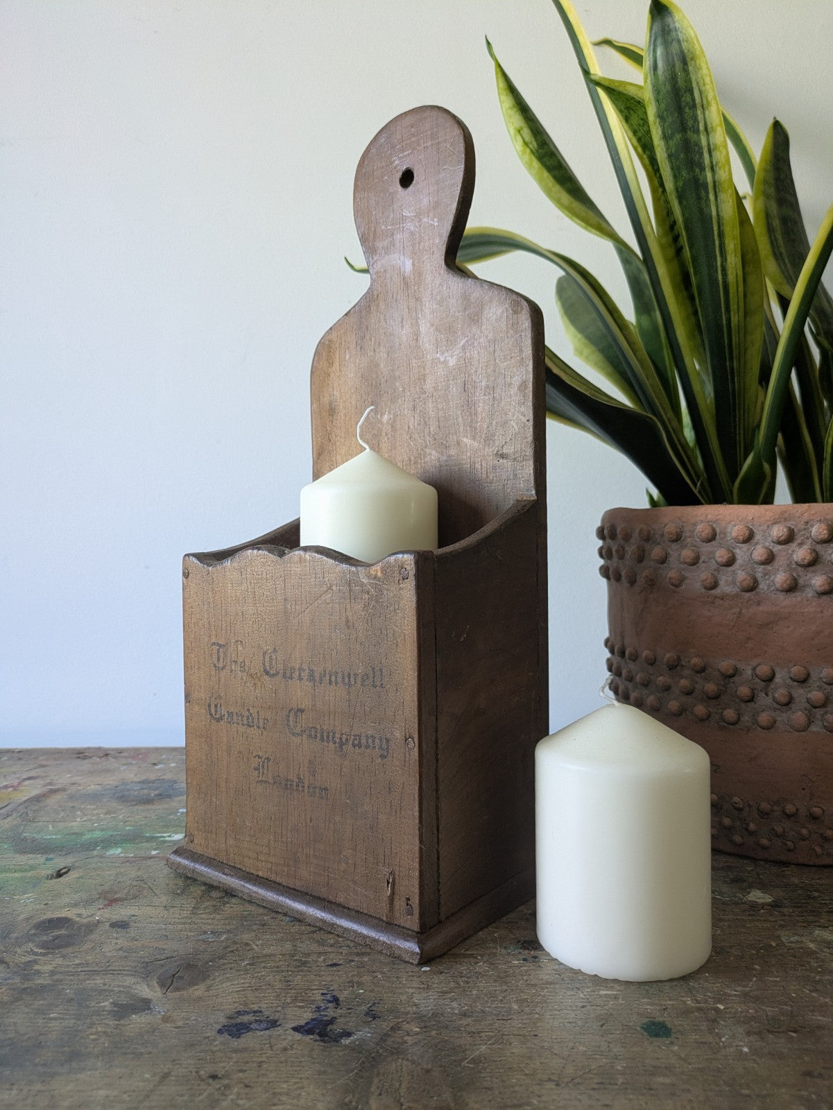 RUSTIC WOODEN COUNTRY HOUSE GOTHIC CHURCH STYLE CANDLE BOX WALL SCONCE VTG STYLE