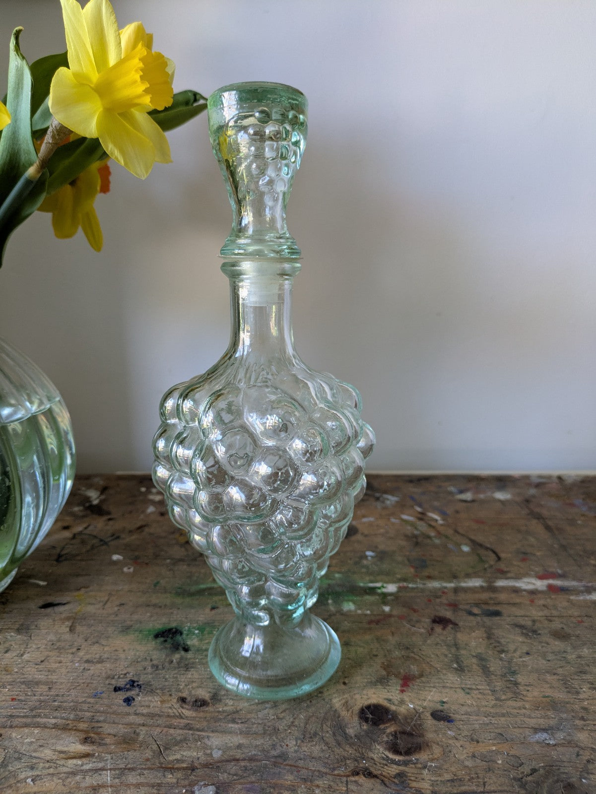 Vintage Italy Grape Cluster Bubble Glass Bottle Decanter Wine Genie Etruscan Vgc