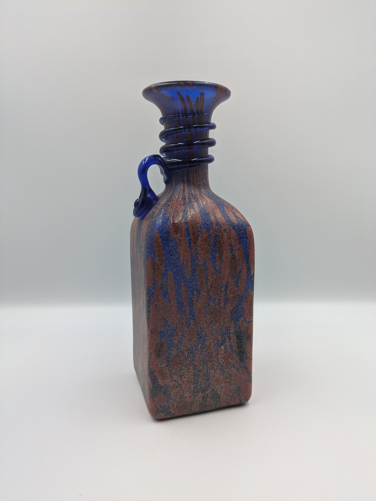 Vtg Cenedese Style SCAVO Art Glass VASE JUG w Blue Strapped Neck Applied Handle