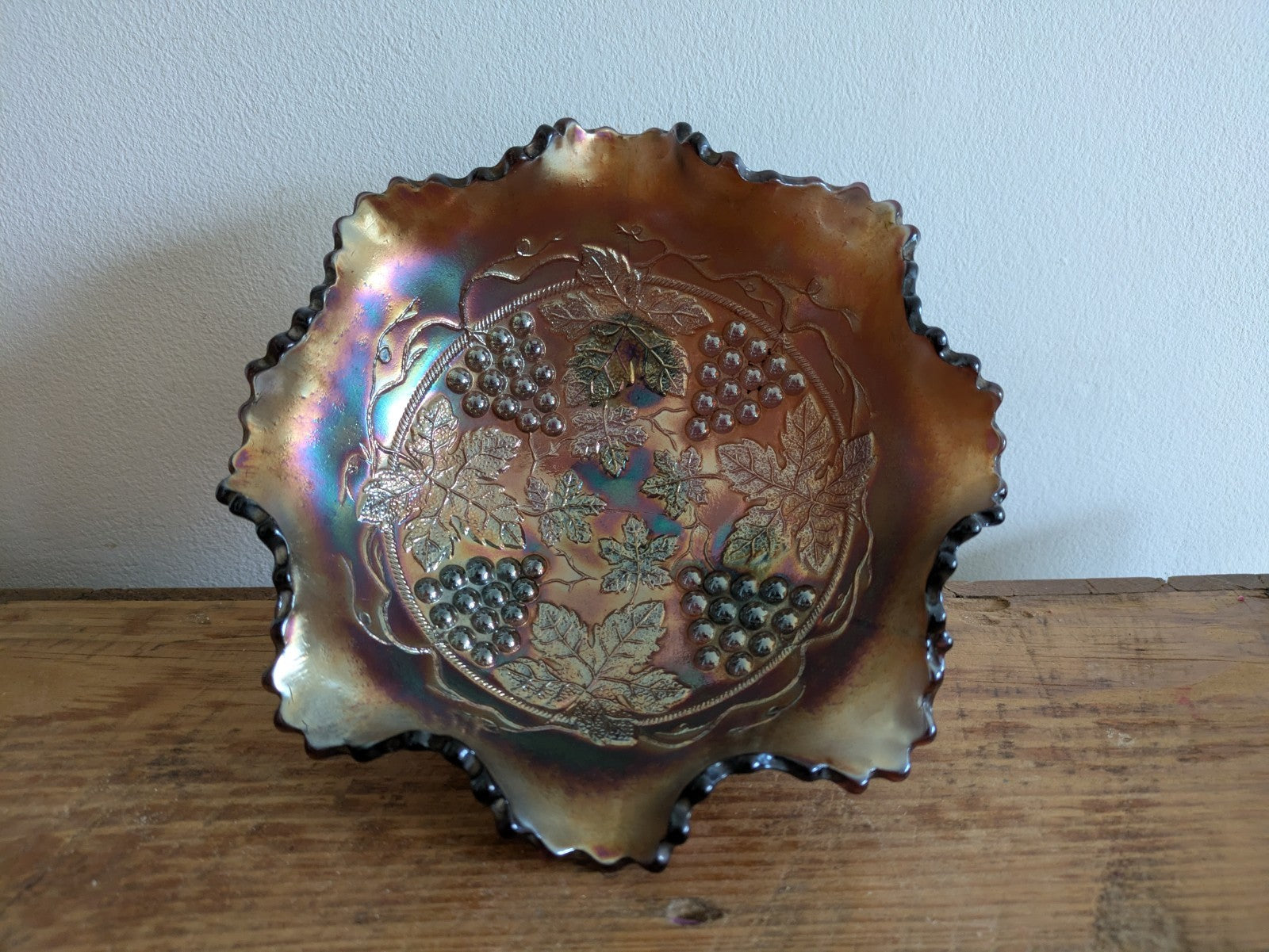 Fenton Grape & Cable Amethyst Iridescent Carnival Glass Three Legged Bowl Lustre
