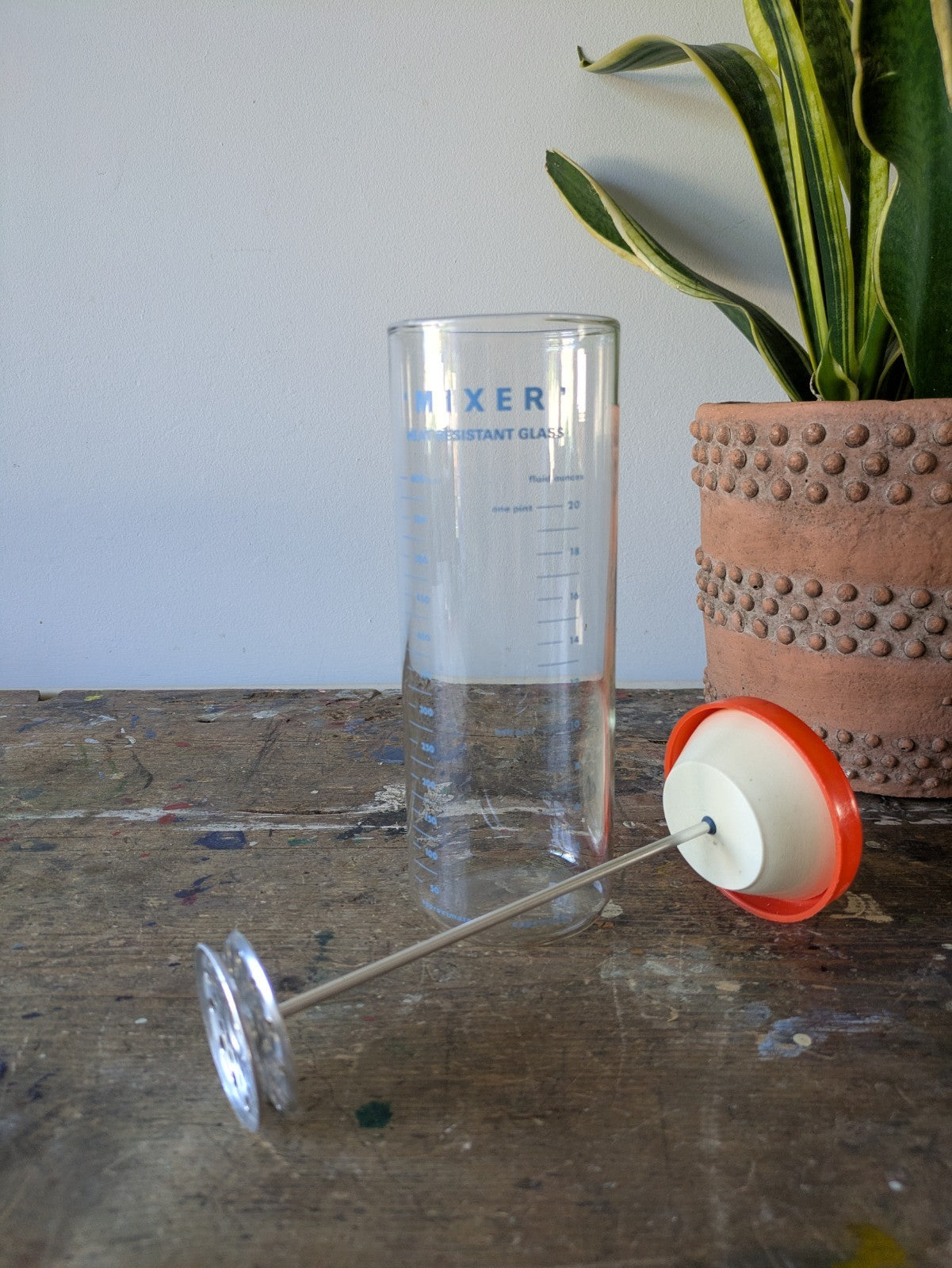 Vintage Retro Pyrex Heat Resistant Glass Mixer Hot Drinks Measure - Orange Lid