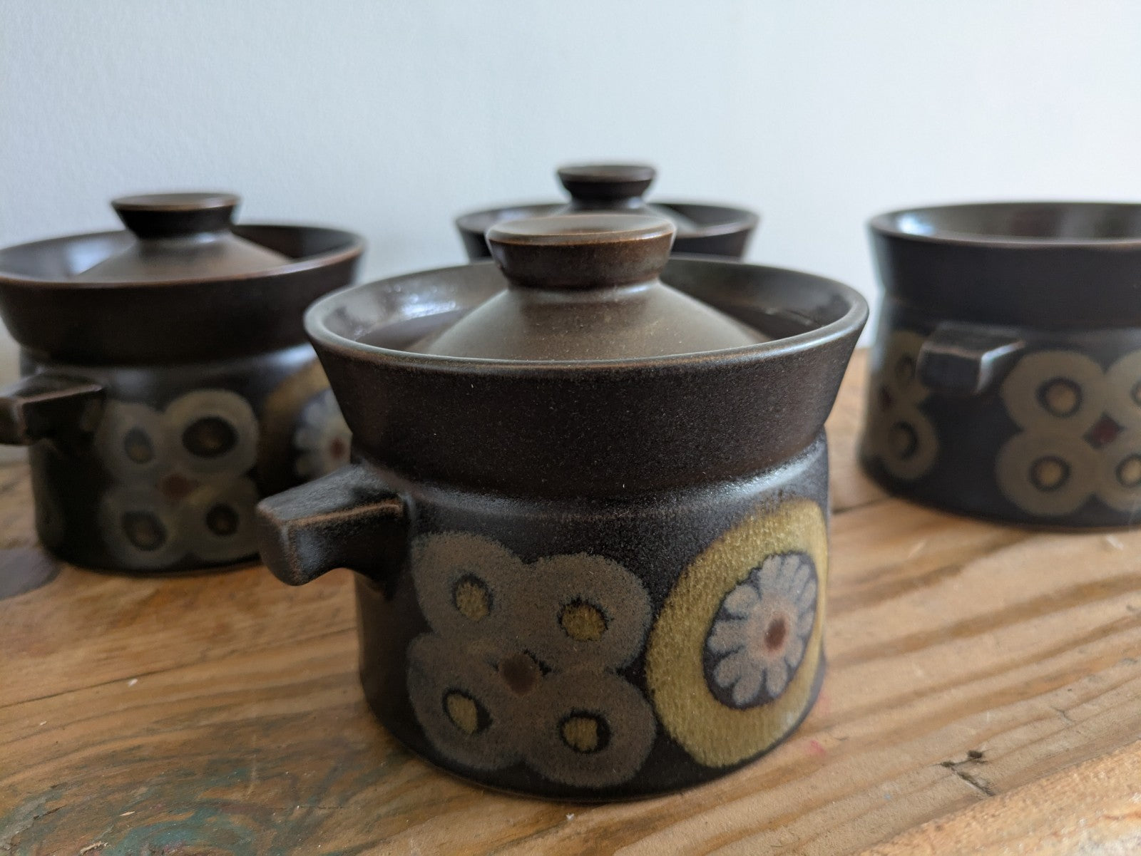 4 vintage 1960s DENBY Arabesque Gill Pemberton Small Lidded Soup Bowls 3 Lids 