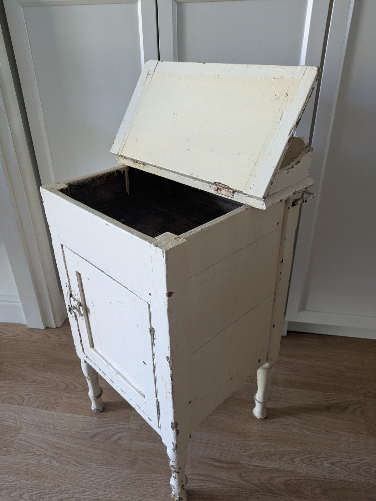 Vintage painted Chippy Bedside Vanity cabinet with Rail White Cupboard Table Old