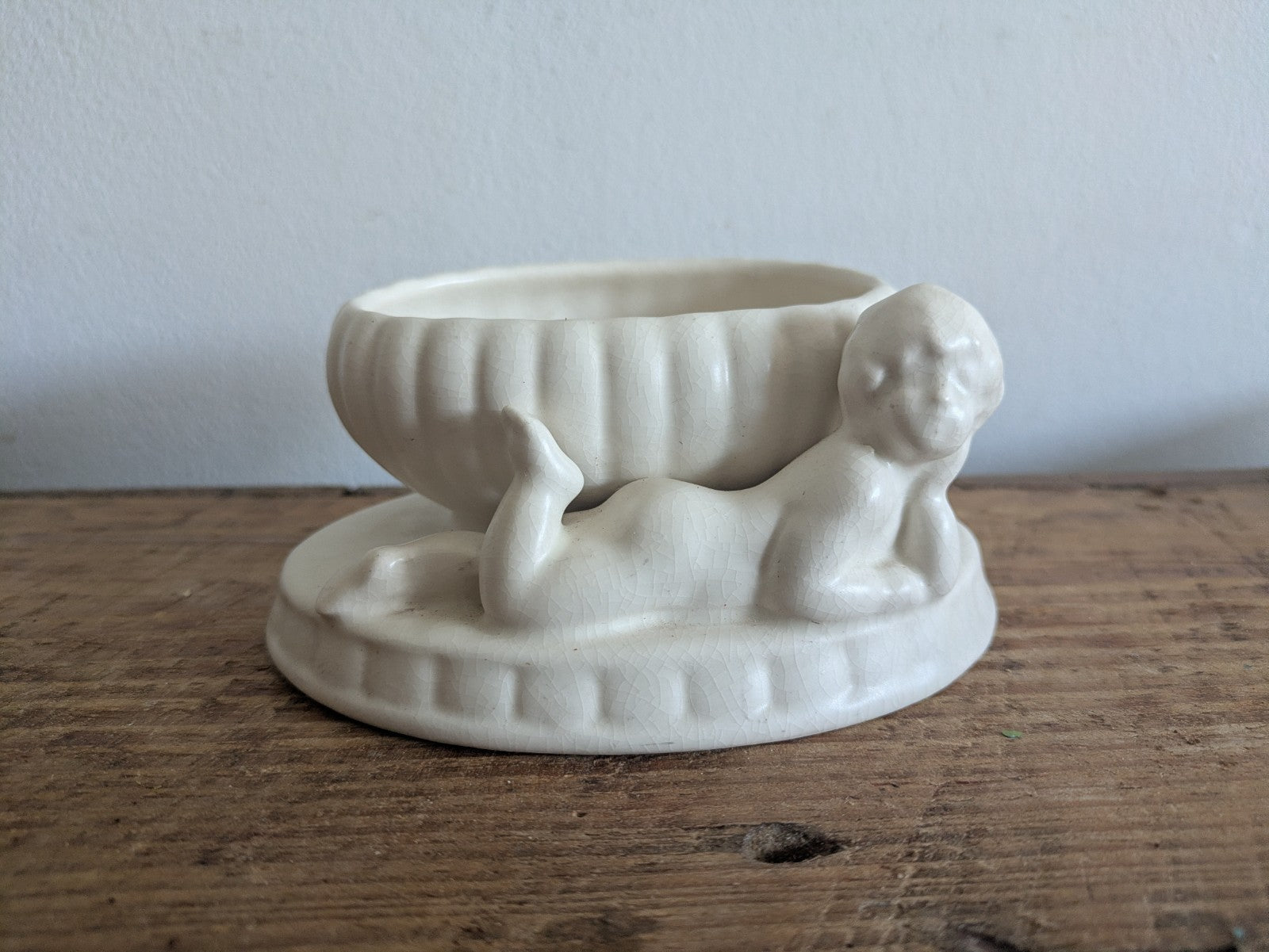 Vintage Sylvac Moselle Cherub Putti Posy Vase Miniature Planter White Mantle Vgc