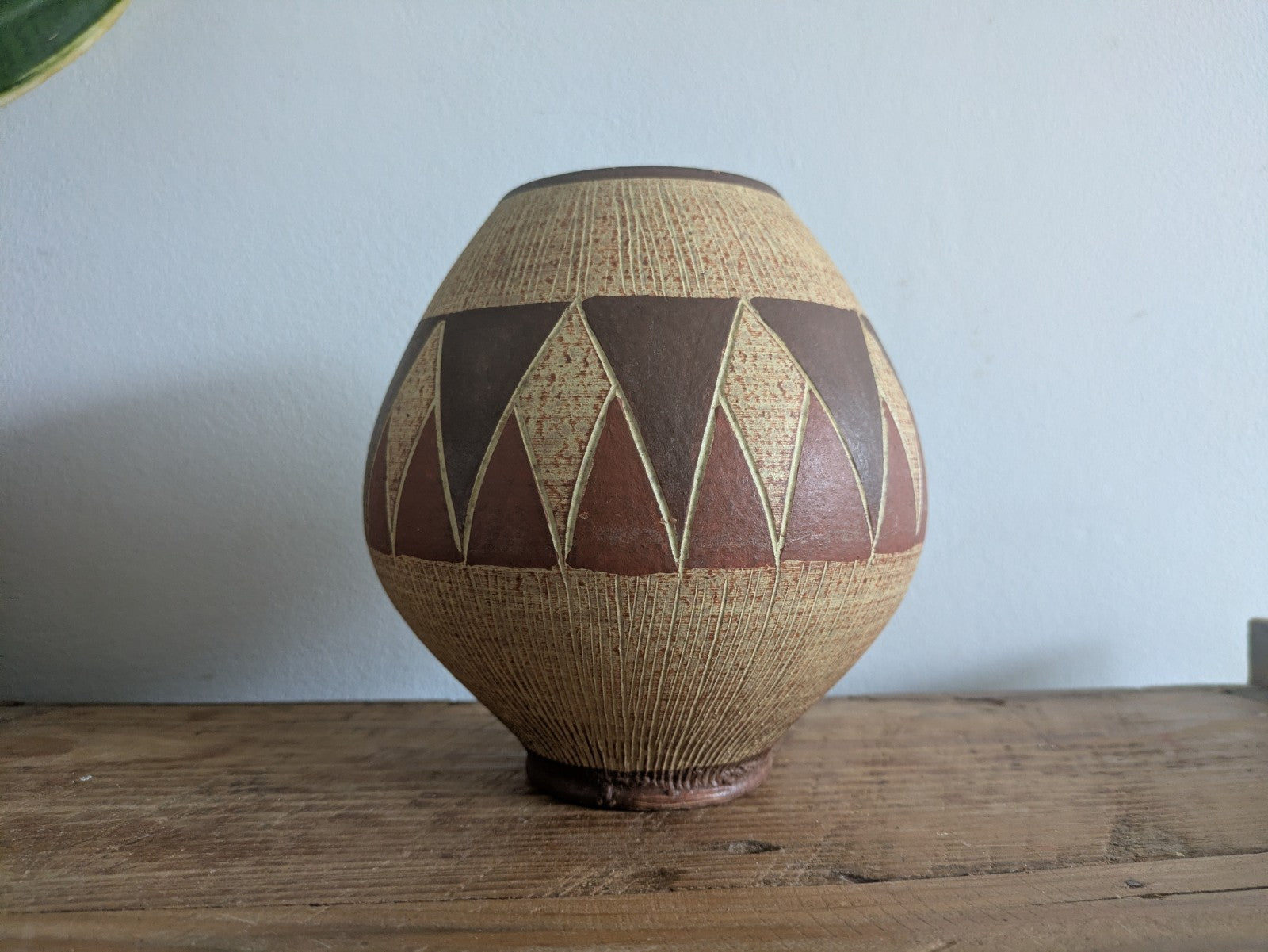 Mid Century German Art Pottery Aztec Design Vase Handerbeit Germany Sawa Brown