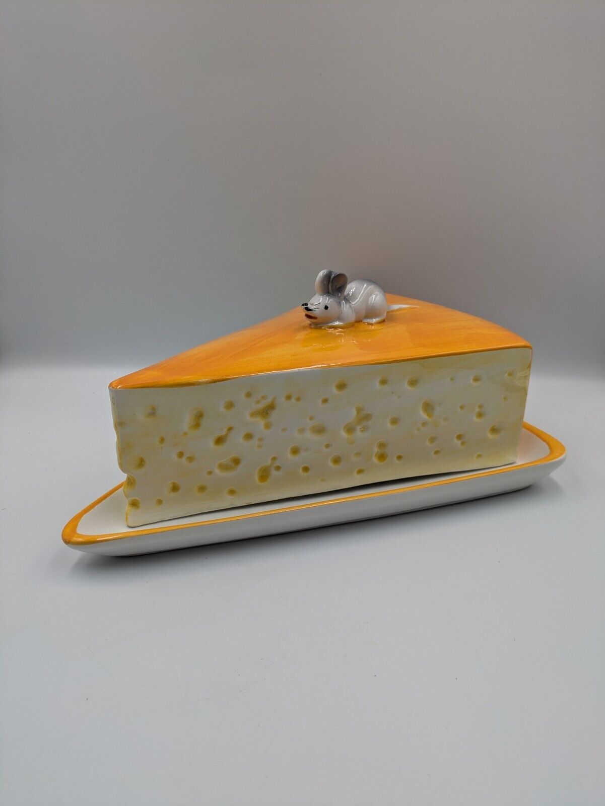 XL Italy Vintage Handmade Porcelain Ceramic Cheese Wedge Mouse Covered Dish Rare