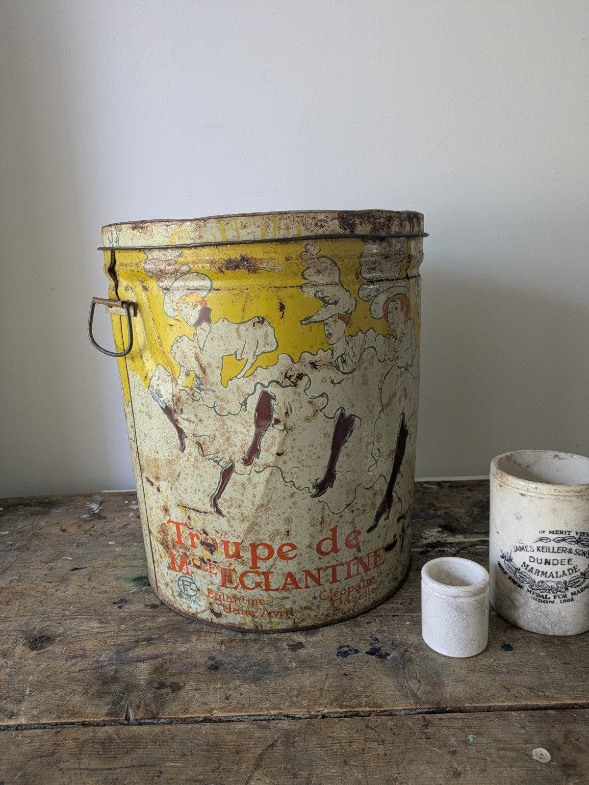 Vtg Sherry Lehmann Metal Tin Troupe De Mille Eglantine Le Can Toulouse Lautrec