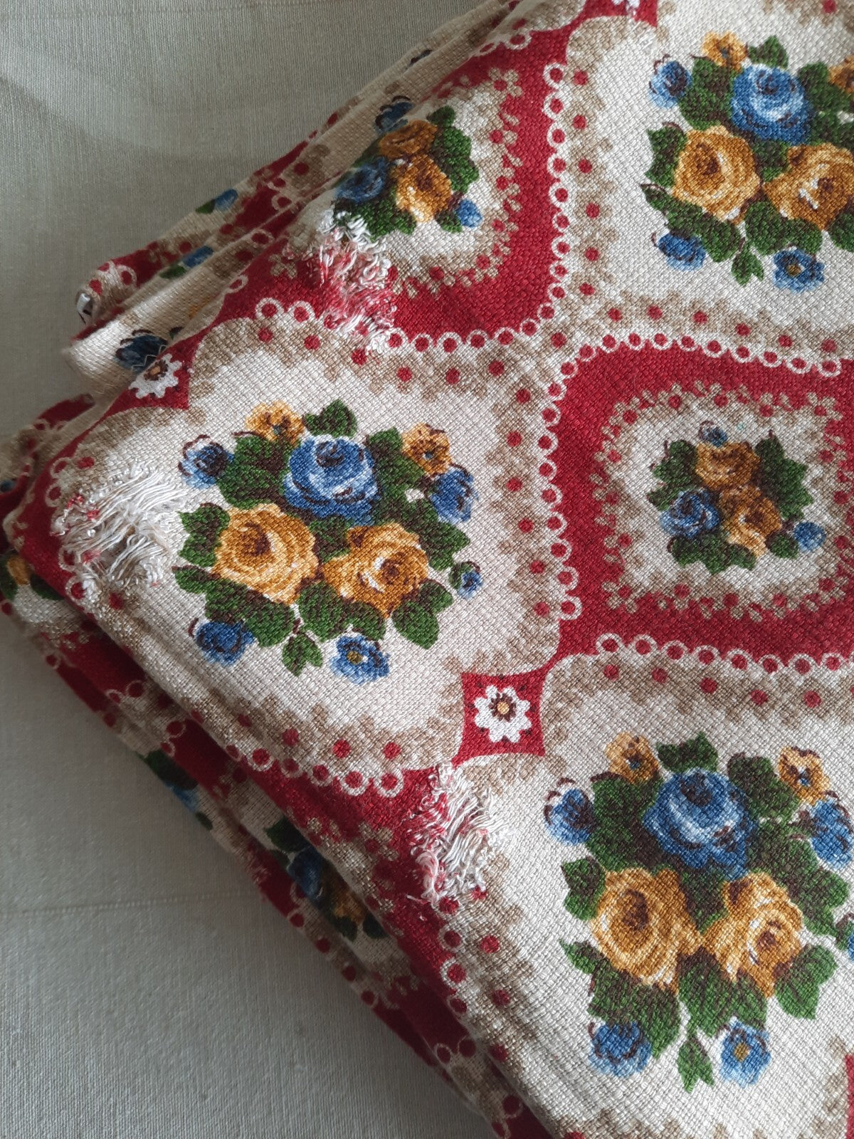 Vntg Barkcloth 50s Fabric Thick 223cmLX 113cmW Retro Rose Floral Red Prop Old 