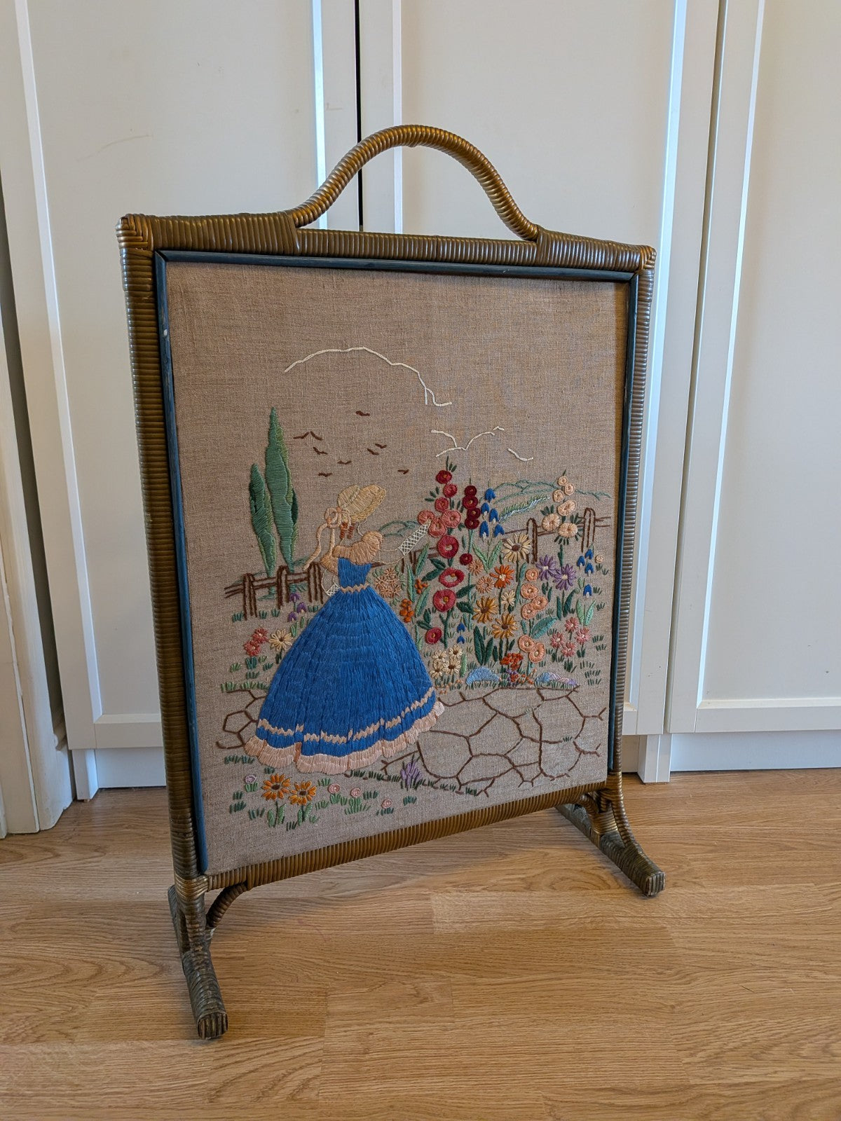 Vintage Art Deco Crinoline Lady Embroidery Fire Screen Retro Kitsch Needlepoint 