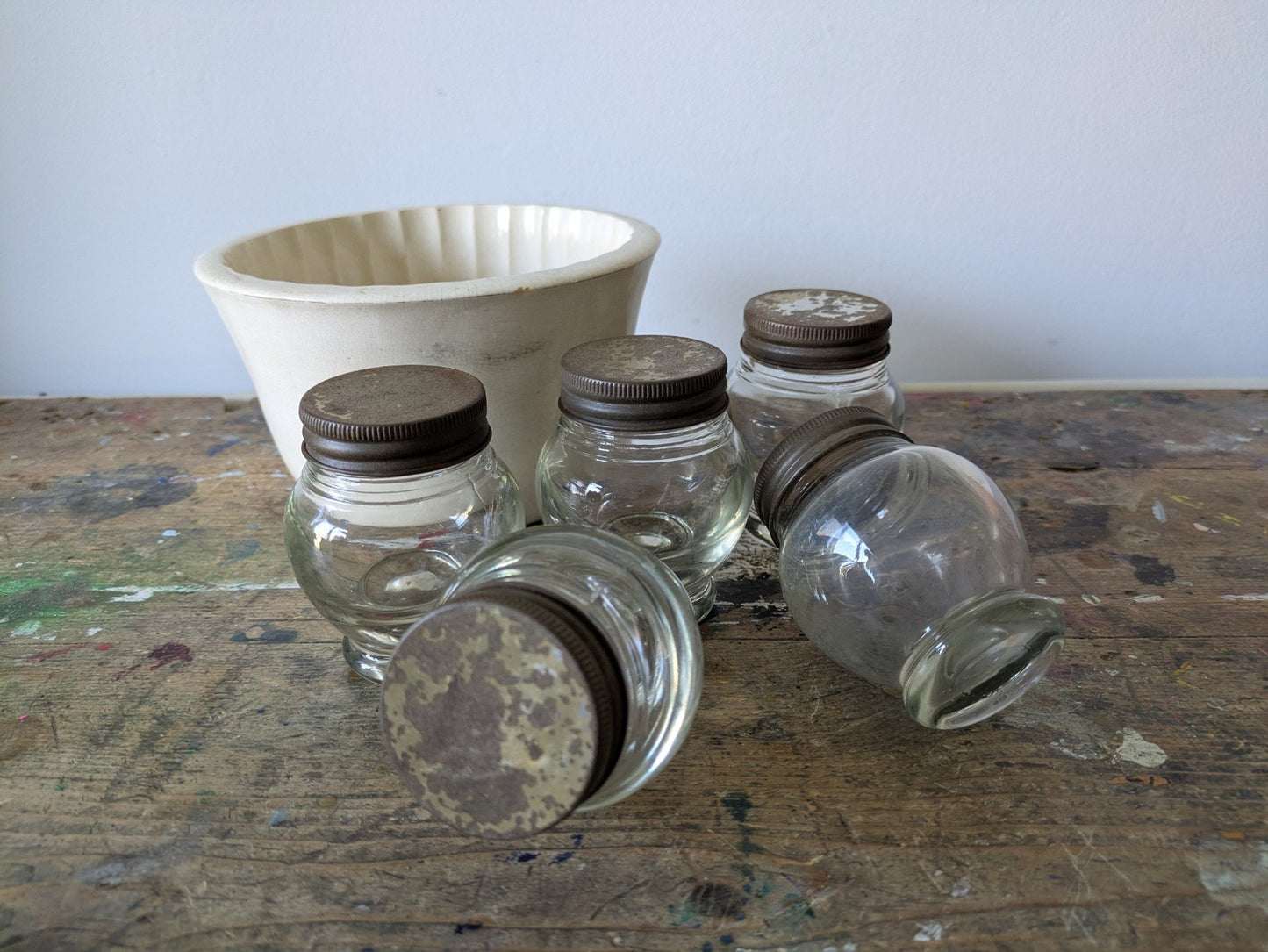 5x Rare Antique Bulb Thick Glass Round Shaped Bakers Cabinet Spice Jars Set VTG
