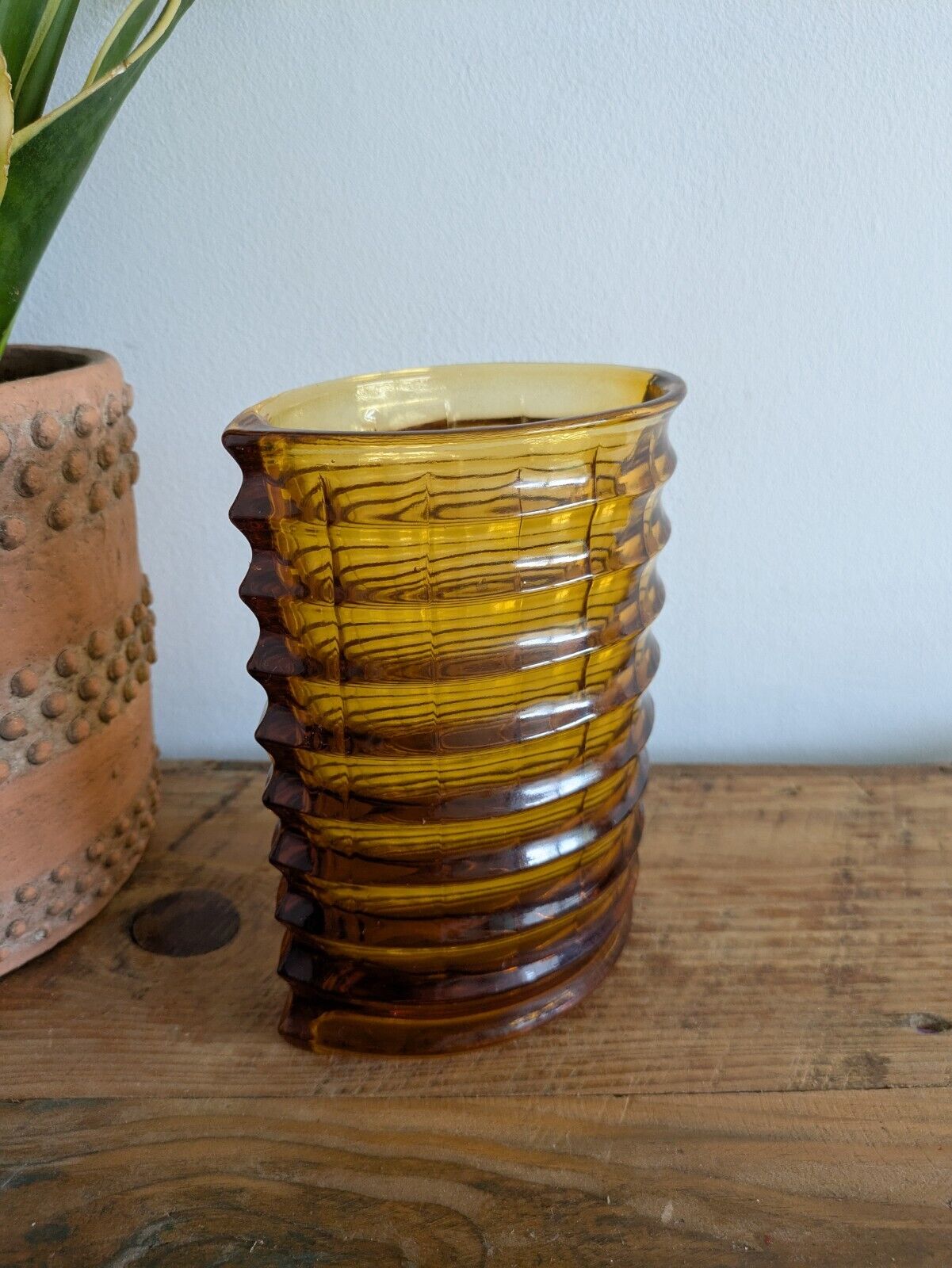 RARE 1975 Zabkowice Glass Works Amber Vase Jan Sylwester Drost New Look Optical 