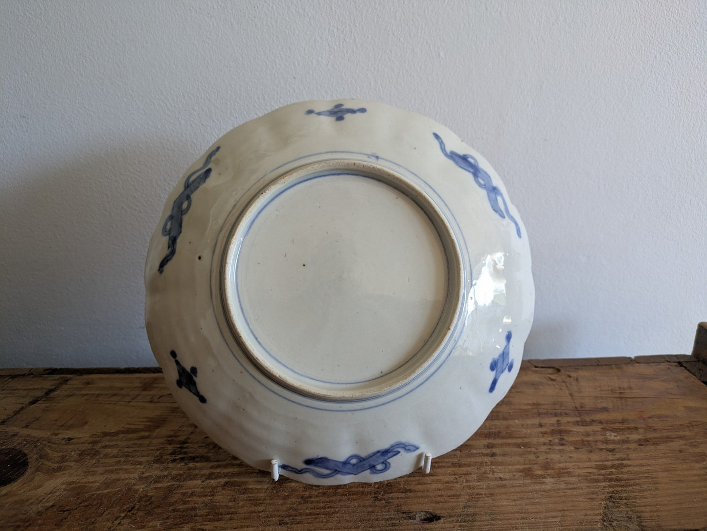 Antique Japanese Imari Decorative Plate Porcelain Flower Rabbit Geisha Painted
