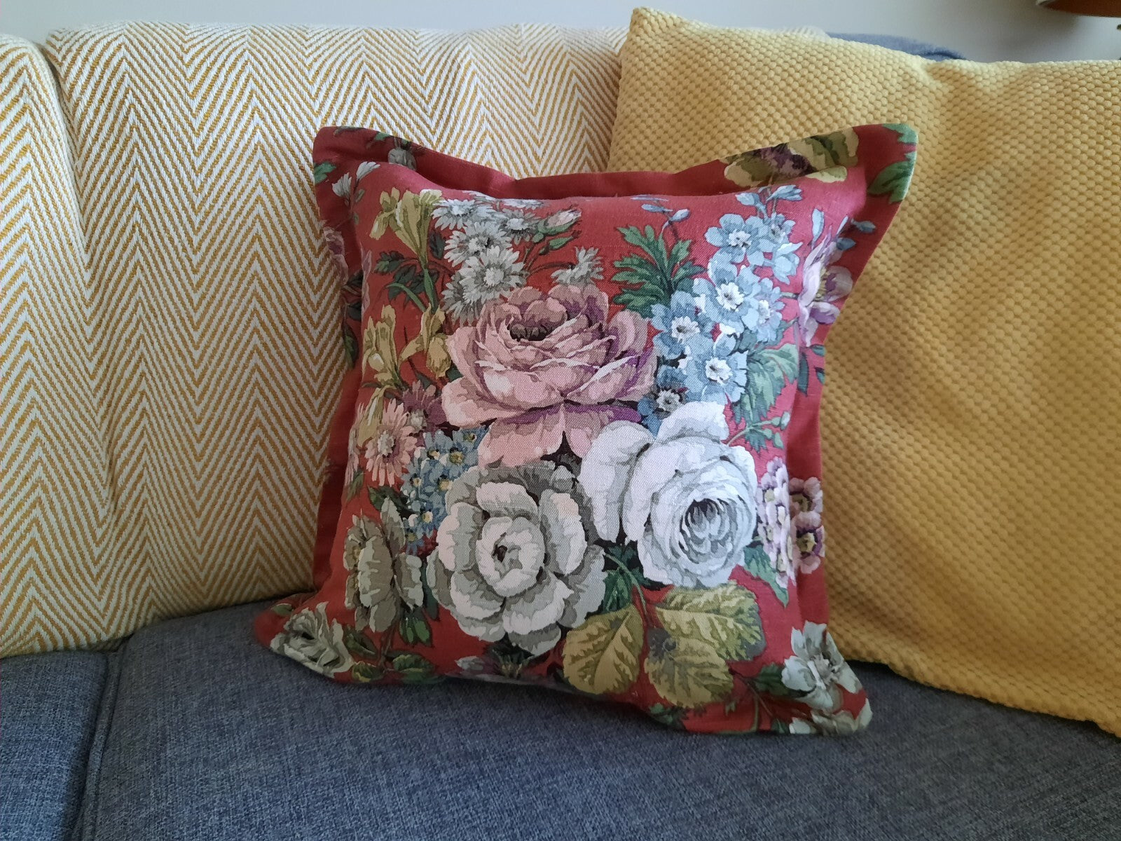 Vintage Sanderson Floral LINEN Cushion Cover inner Square 50cm sq feather pink
