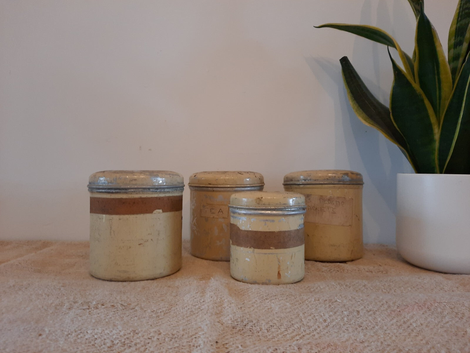 4x Vintage 1950s Cream distressed Garrison Ware Canisters Storage Tea metal retr