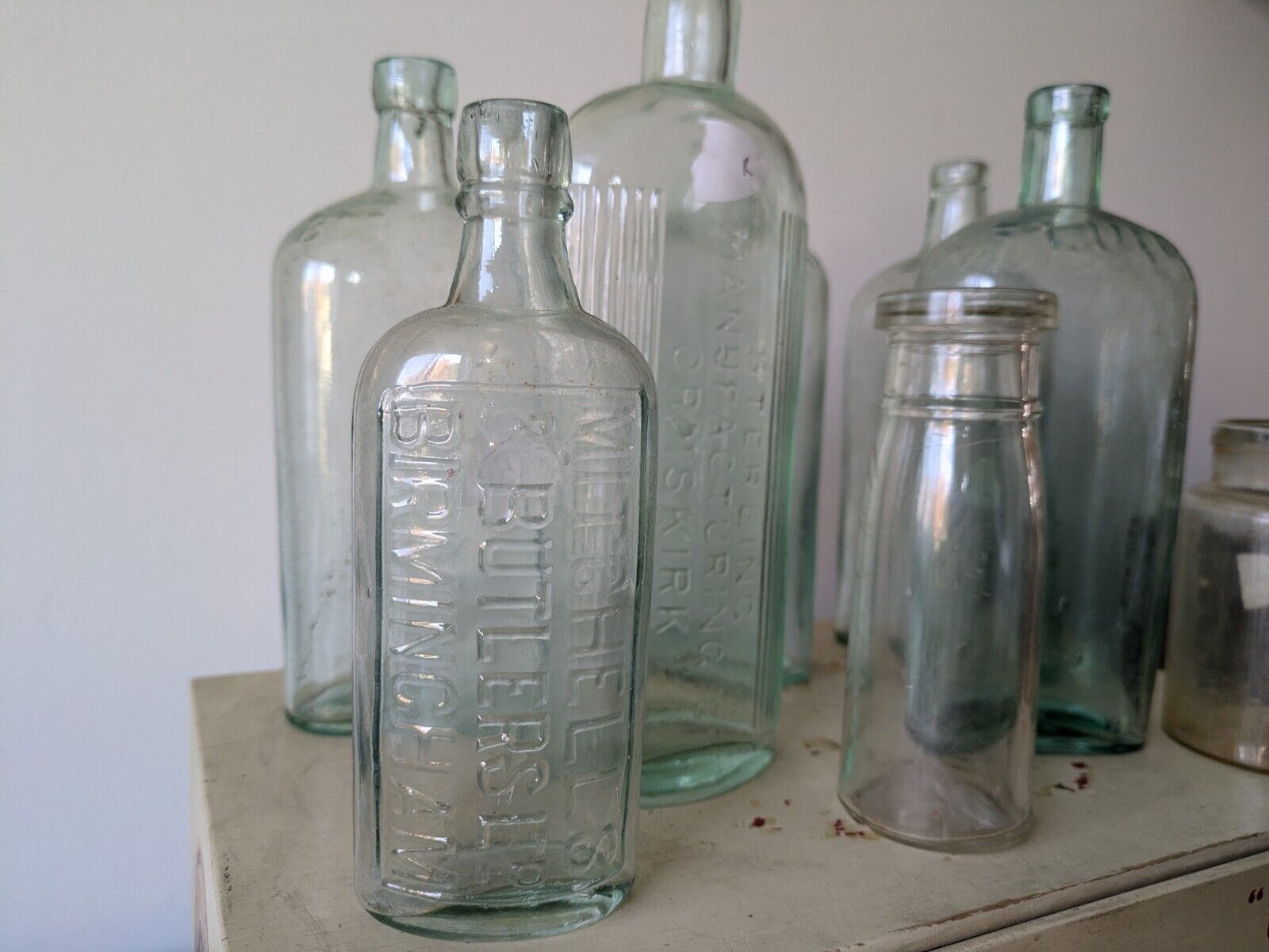 8x Antique Vintage Glass Bottles vase flower Scrubbs Chemist apothecary curved