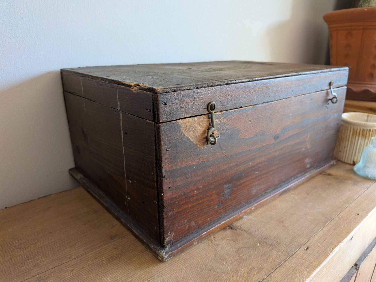 Antique Victorian Needlework Box Wooden Sewing Padded Interior Craft Gilt Letter