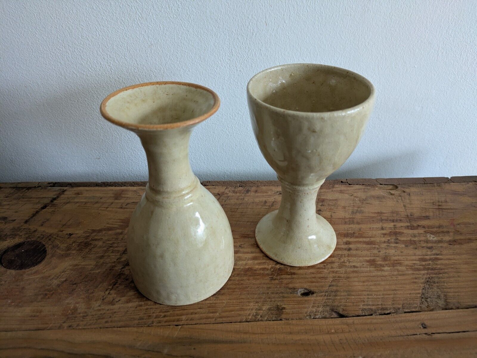 2x Vintage England Speckled Pottery Goblet Cup Mid Century Pair Set Wine Vessels