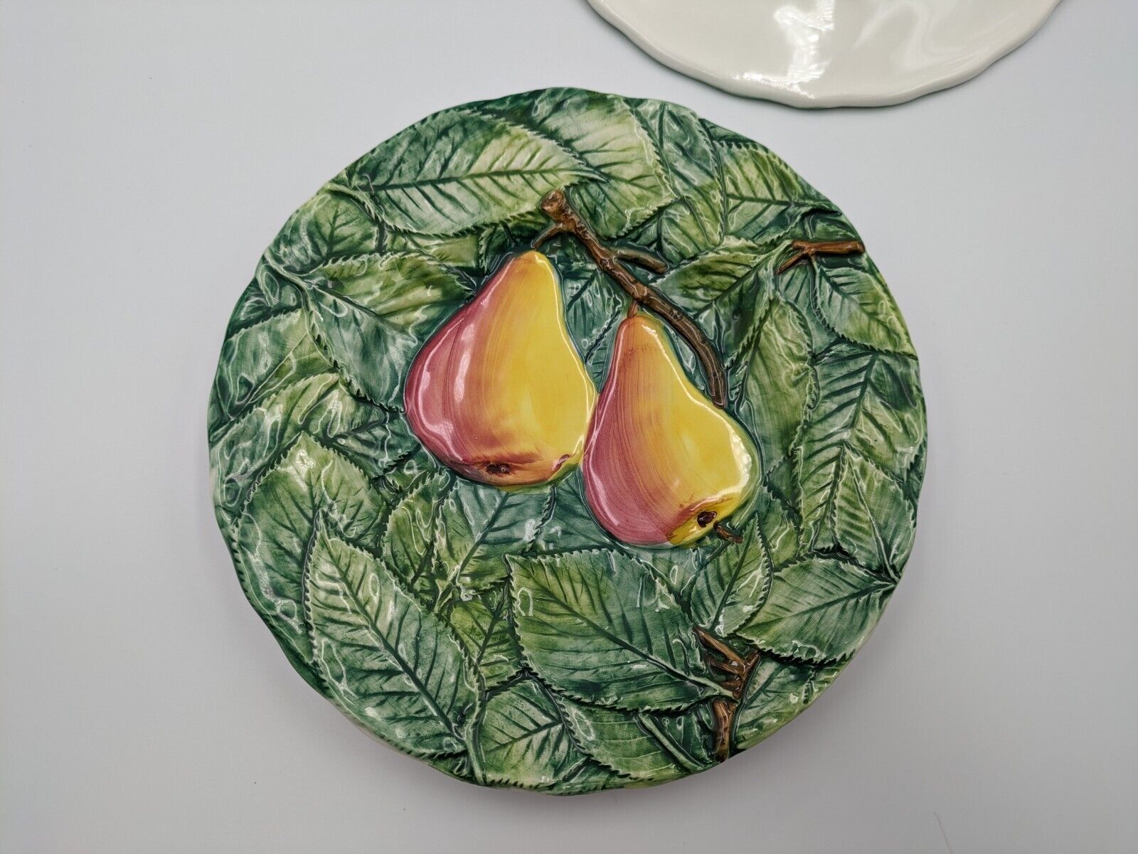 2x Neiman Marcus Majolica Fruit Plates Made in Italy Decorated Leaf Pear Side