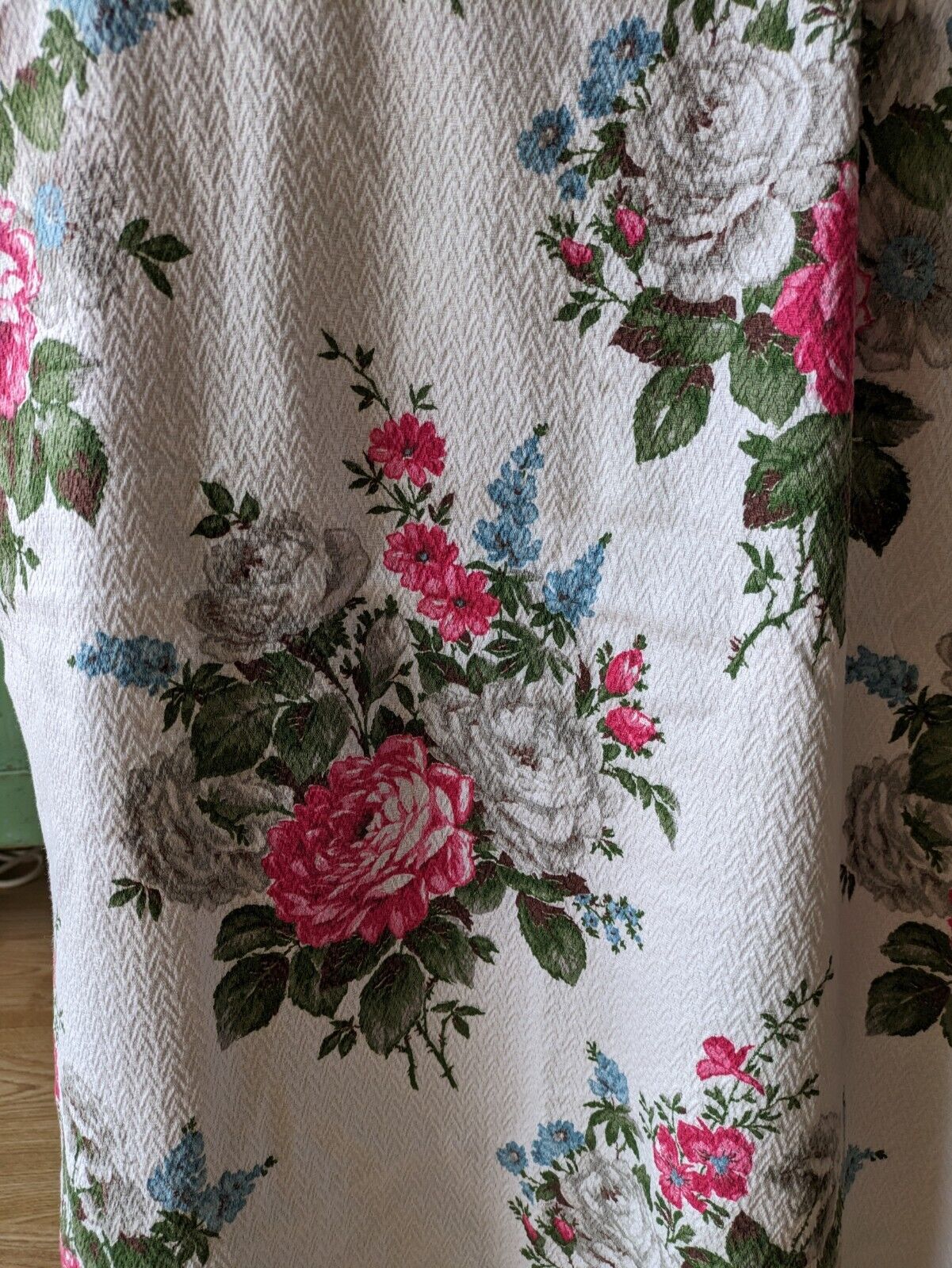 Pair of barkcloth floral Curtains W112 L193cm Pink Rose rare 1950s retro vintage