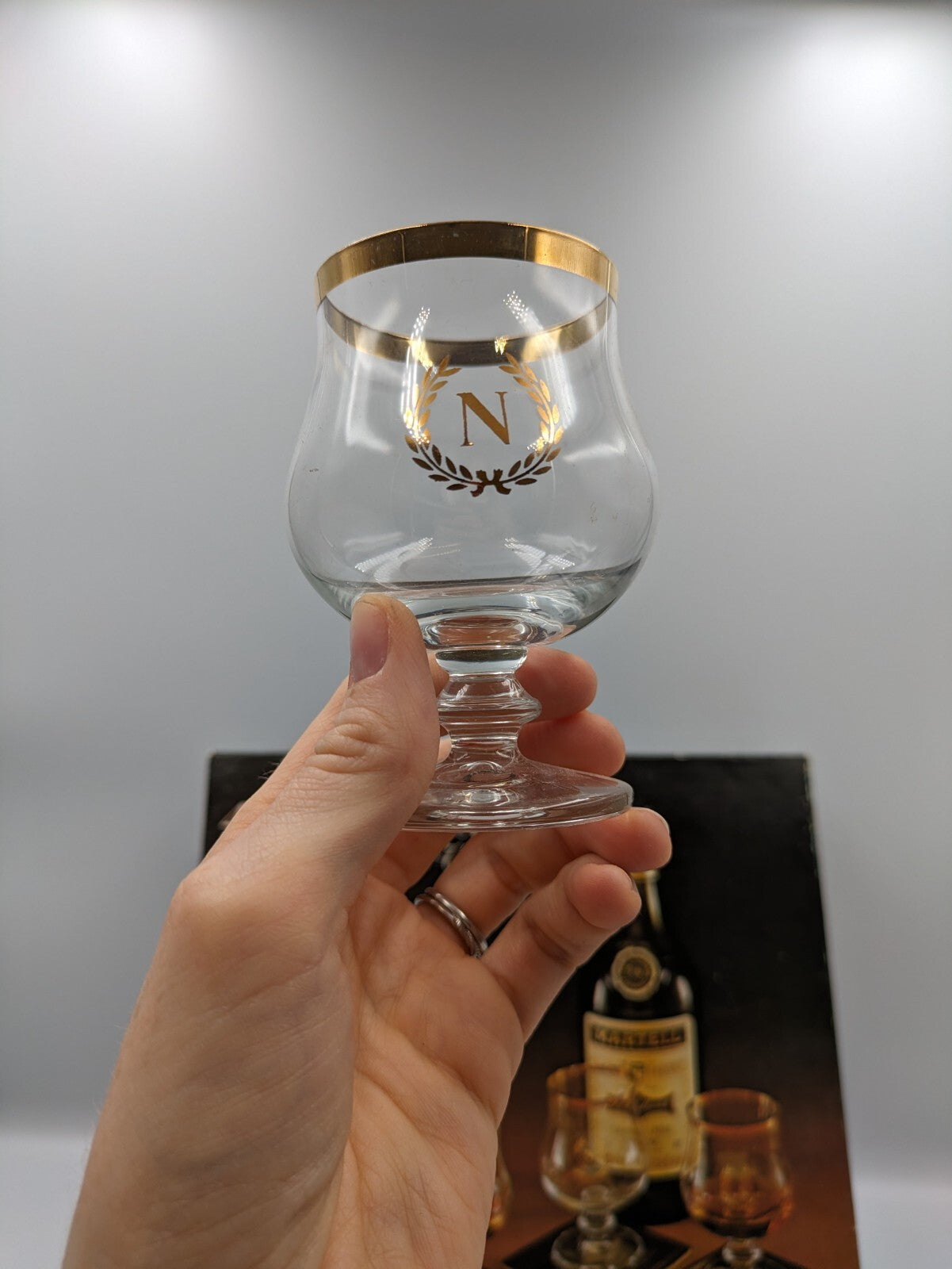 4 X NAPOLEON RETRO BRANDY COGNAC GLASSES GOLD CROWN BALLOON STYLE SNIFTERS Boxed