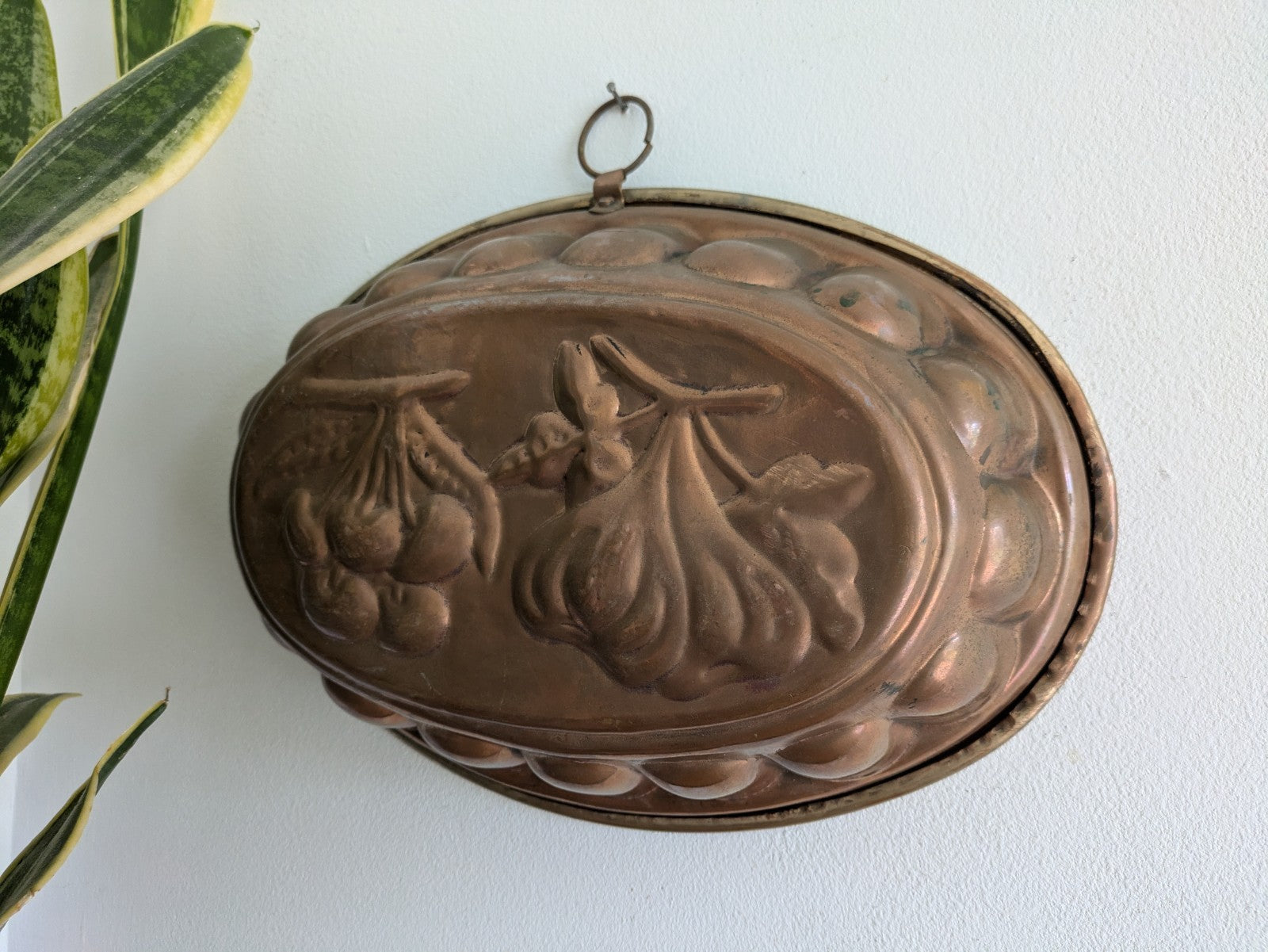 Antique Copper Food Mold Hanging Fruit Motif with Hook Fig Cherry VTG Oval Large